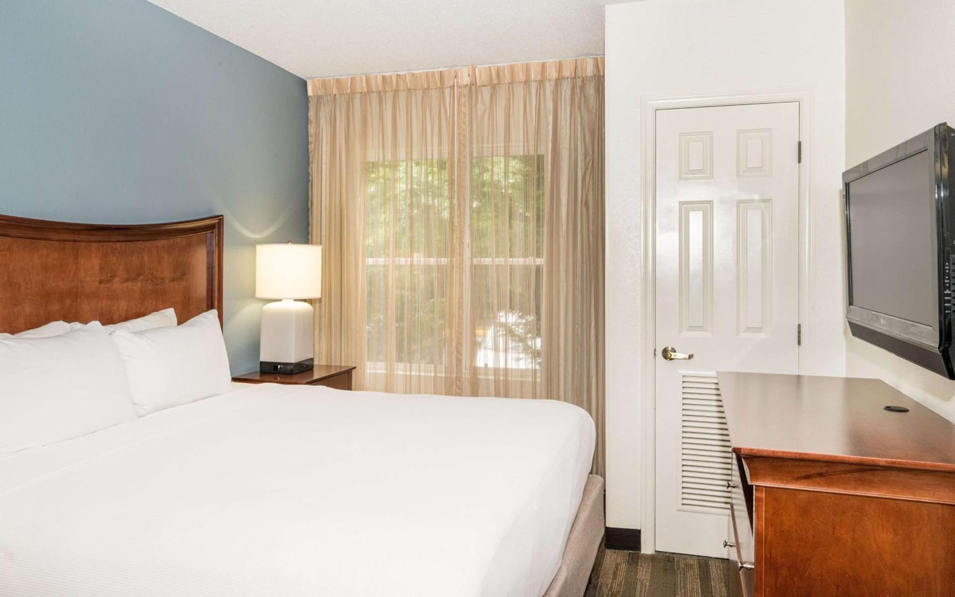 Hyatt House Herndon/Reston photo 45