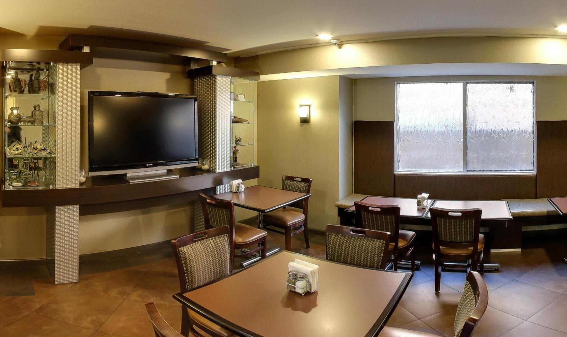 Hotel Strata photo 46
