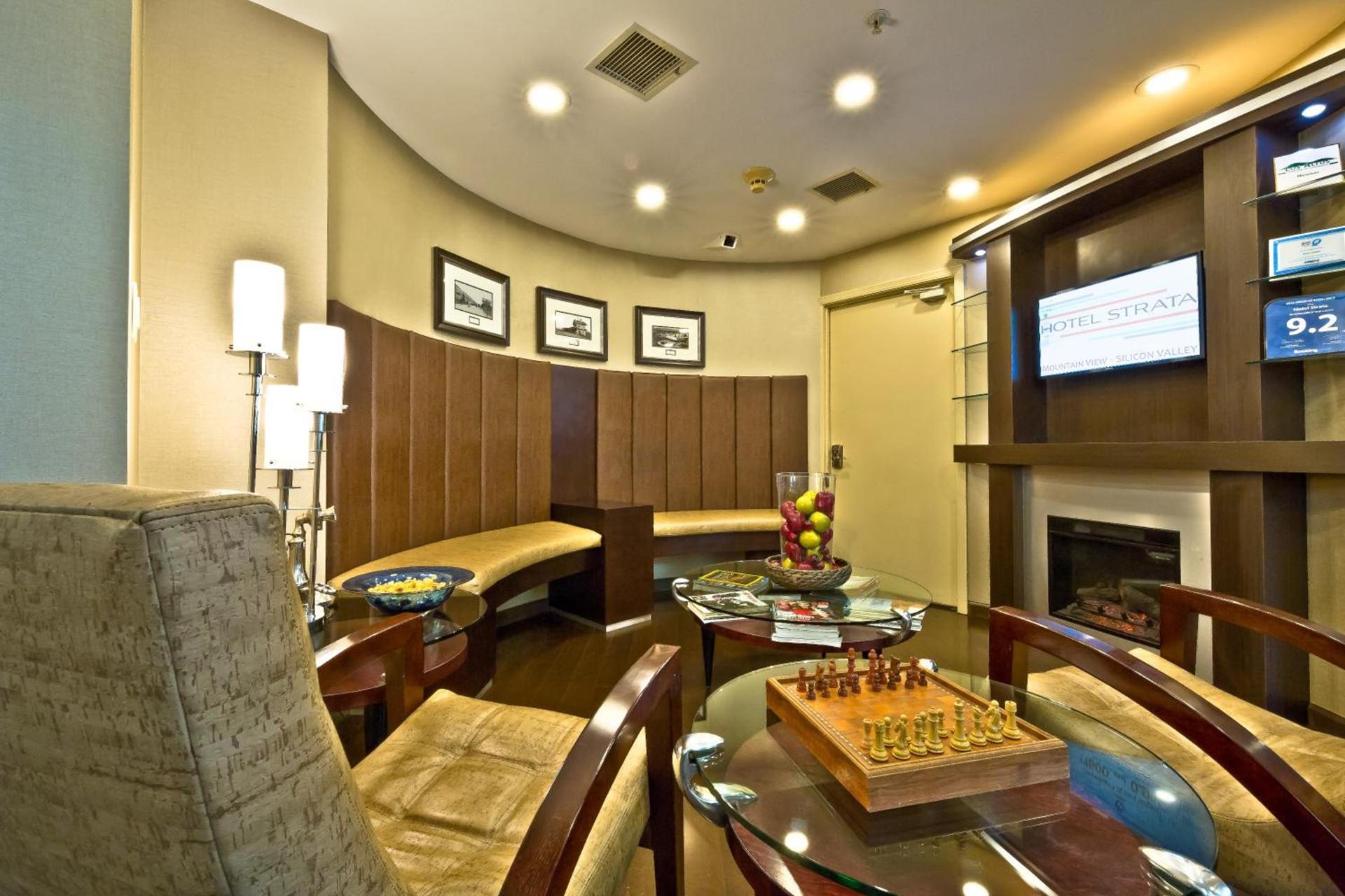 Hotel Strata photo 45