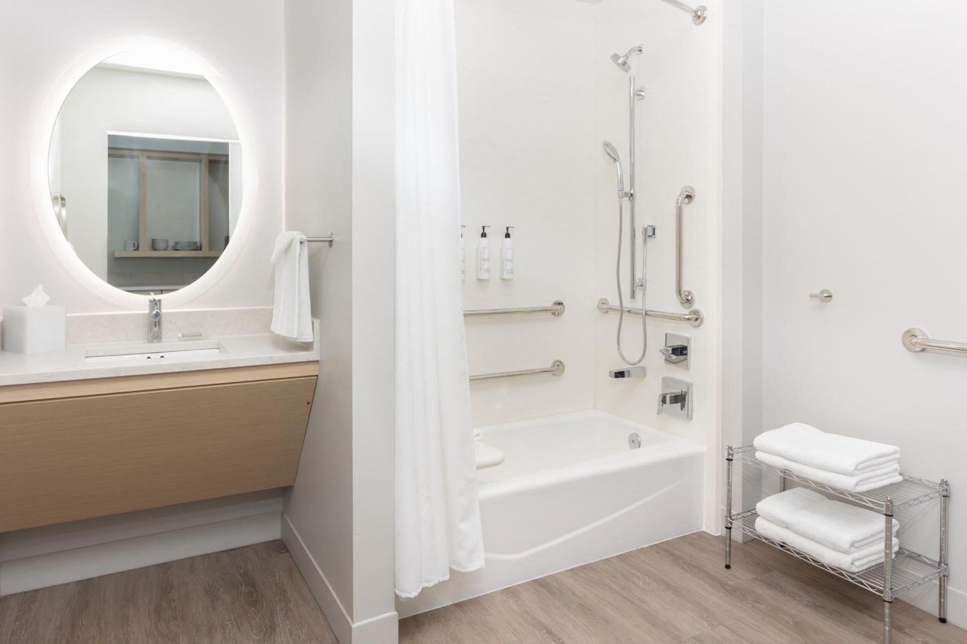 TownePlace Suites by Marriott Monrovia photo 21