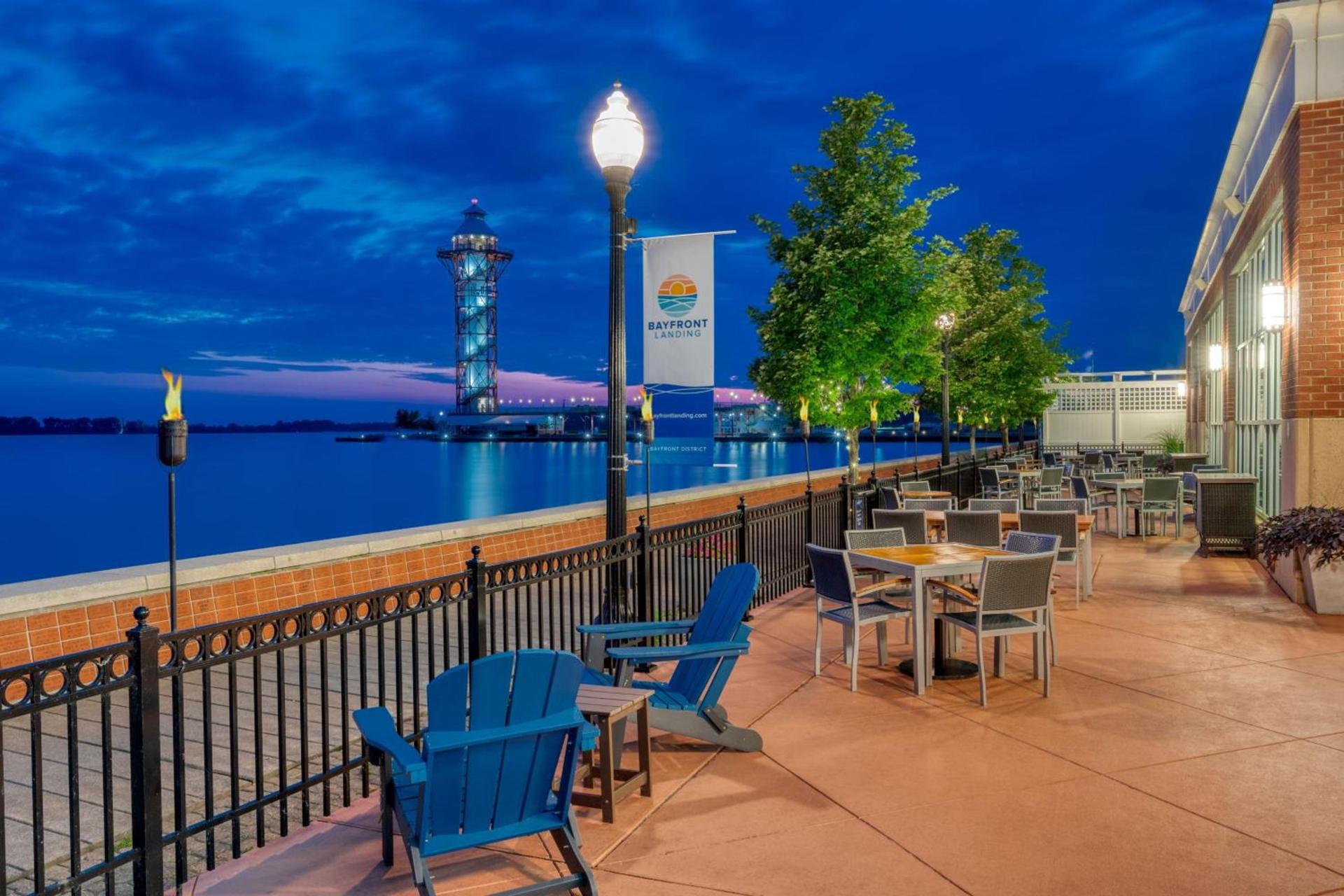 Sheraton Erie Bayfront Hotel photo 43