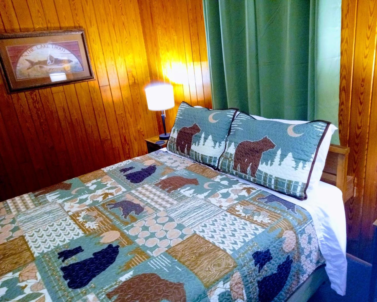 The Evening Shade River Lodge and Cabins photo 98