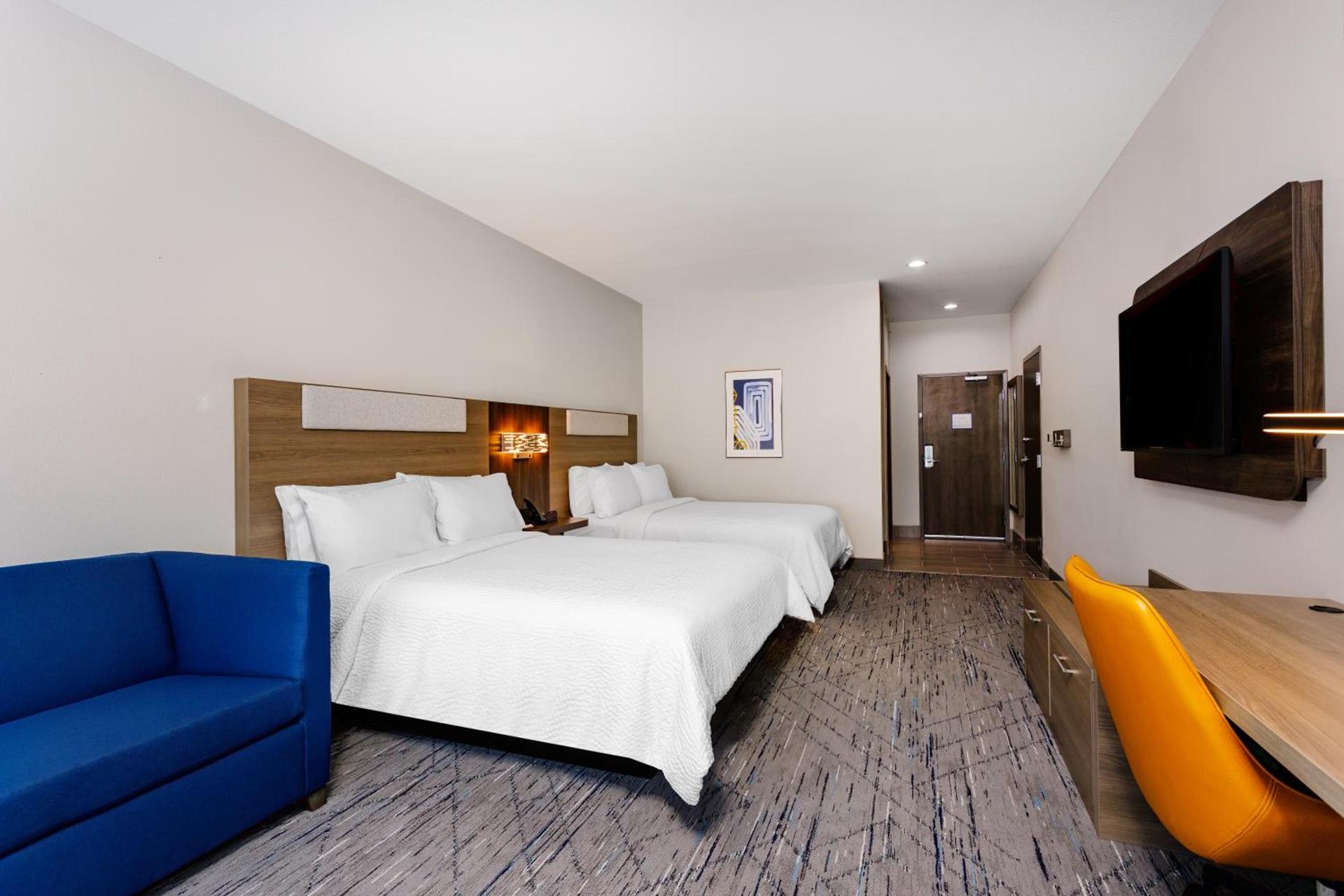 Holiday Inn Express & Suites Tampa Stadium - Airport Area by IHG photo 25