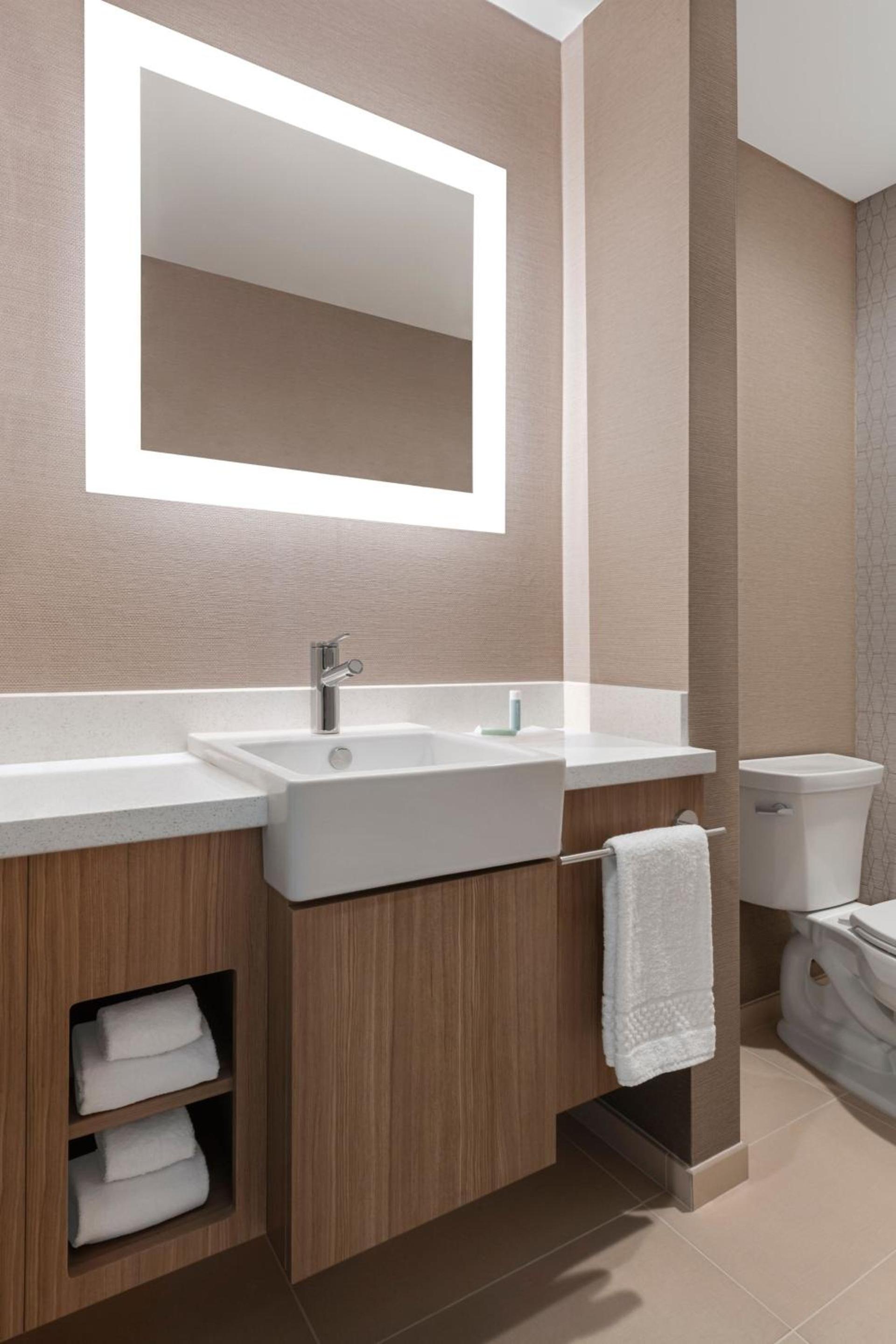SpringHill Suites by Marriott Chula Vista Eastlake photo 18