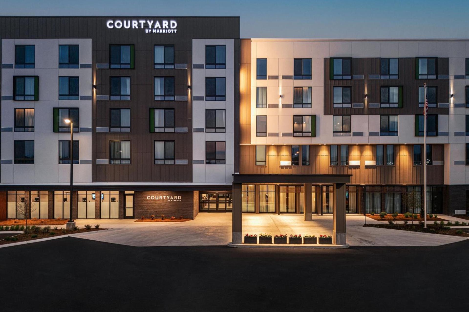 Courtyard by Marriott Cleveland TN photo 4