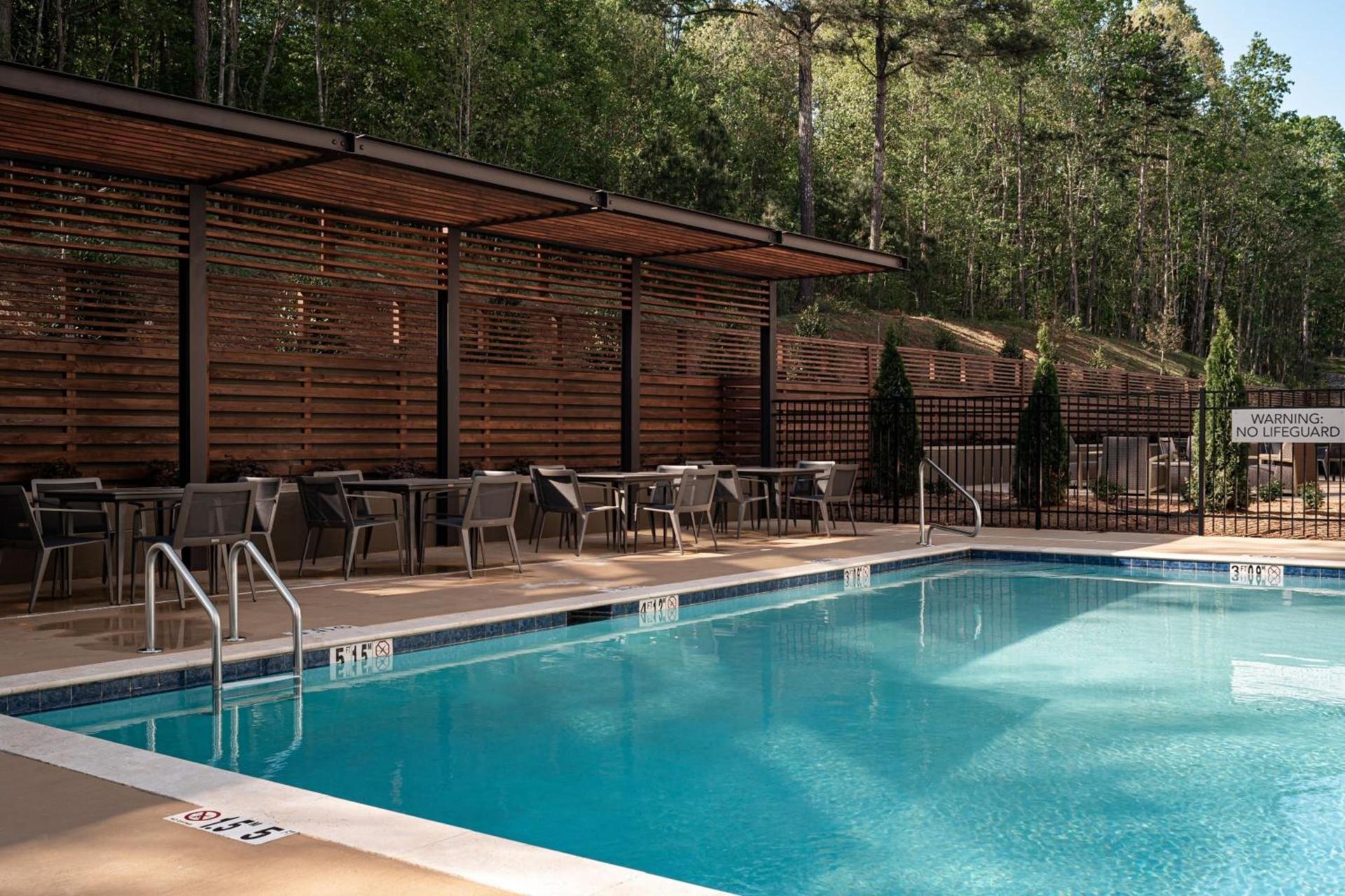 Courtyard by Marriott Cleveland TN photo 27