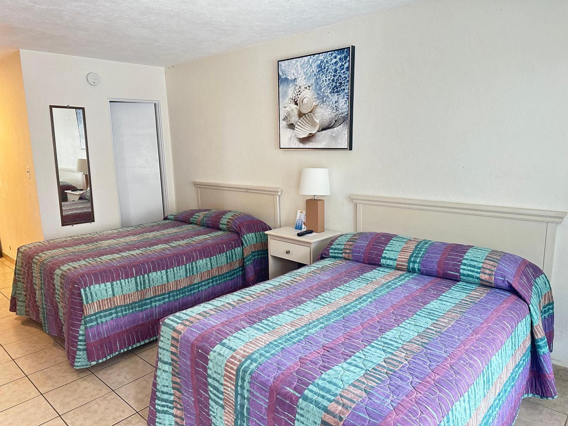 Beach Colony Motel photo 50
