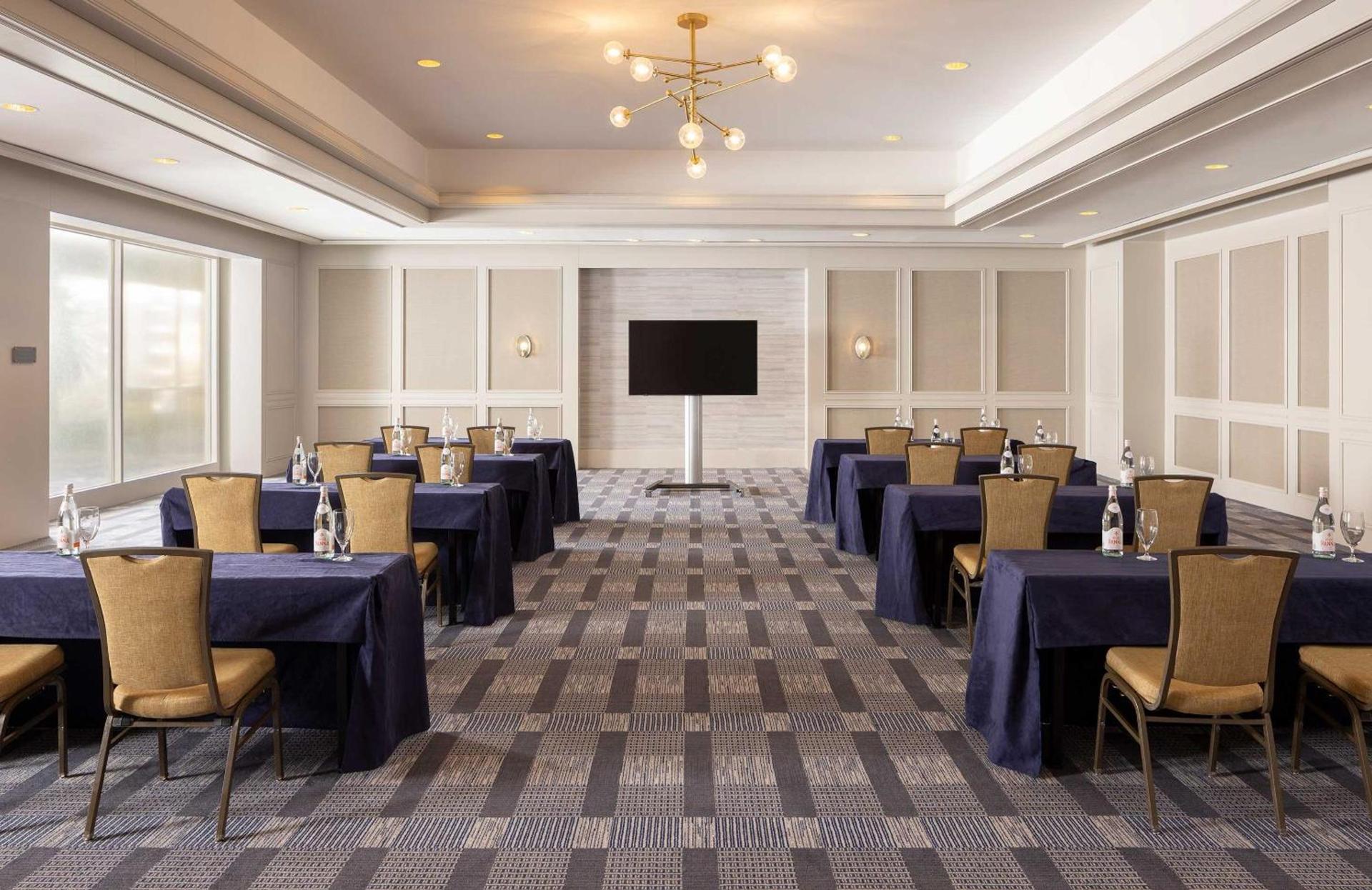 Omni Las Colinas Hotel photo 84