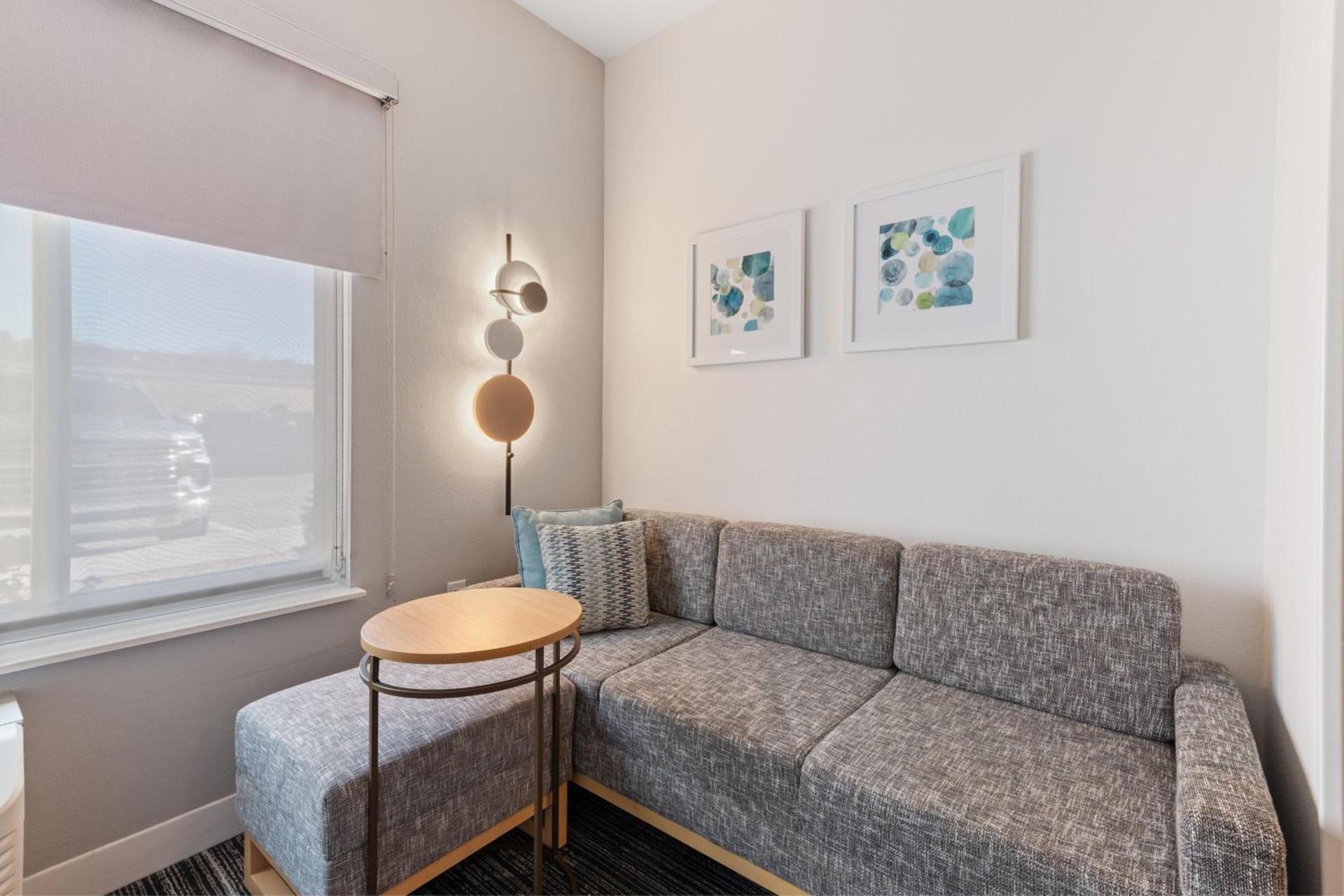 TownePlace Suites by Marriott Pueblo Downtown photo 3