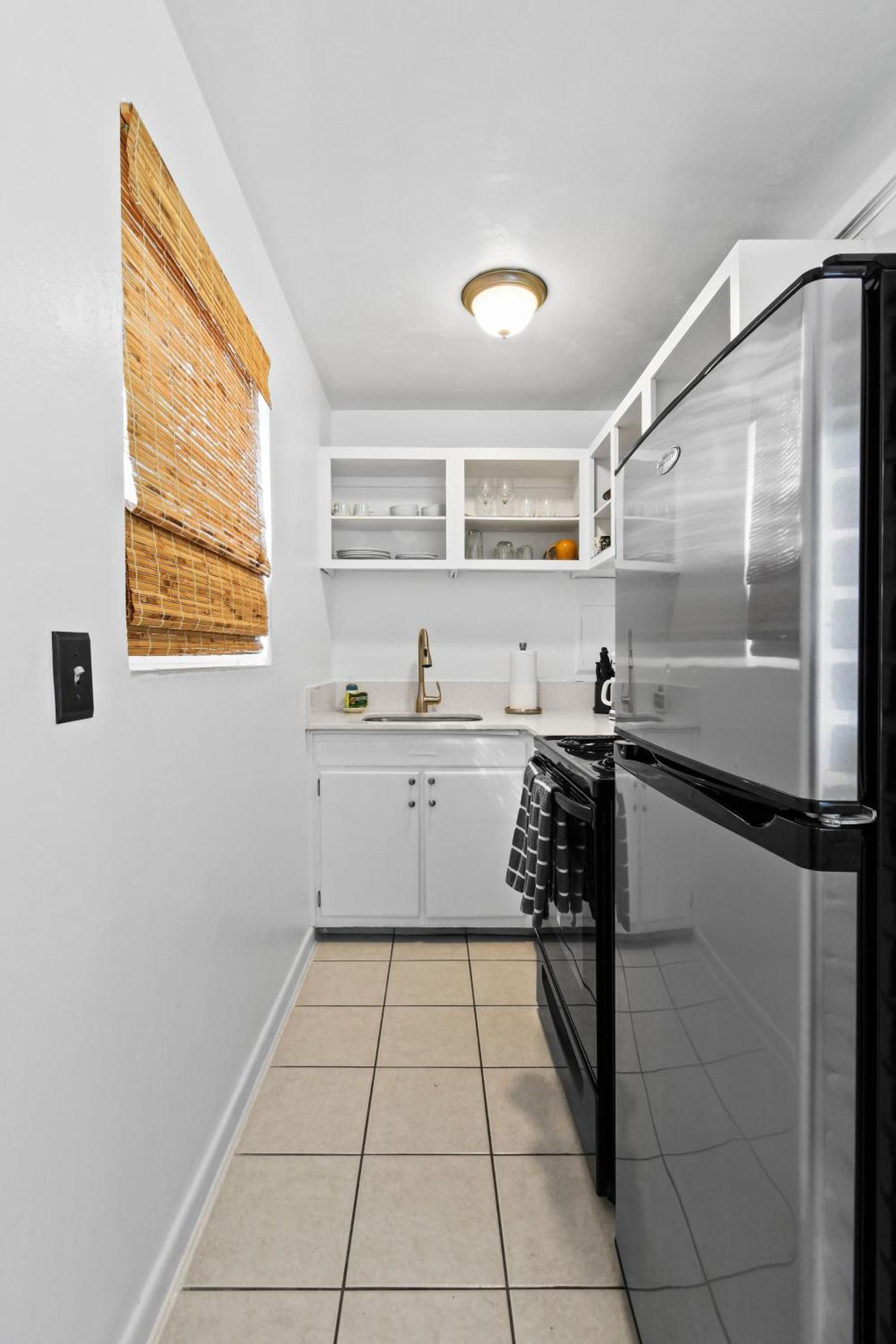 Sunshine shores boutique apartments photo 66