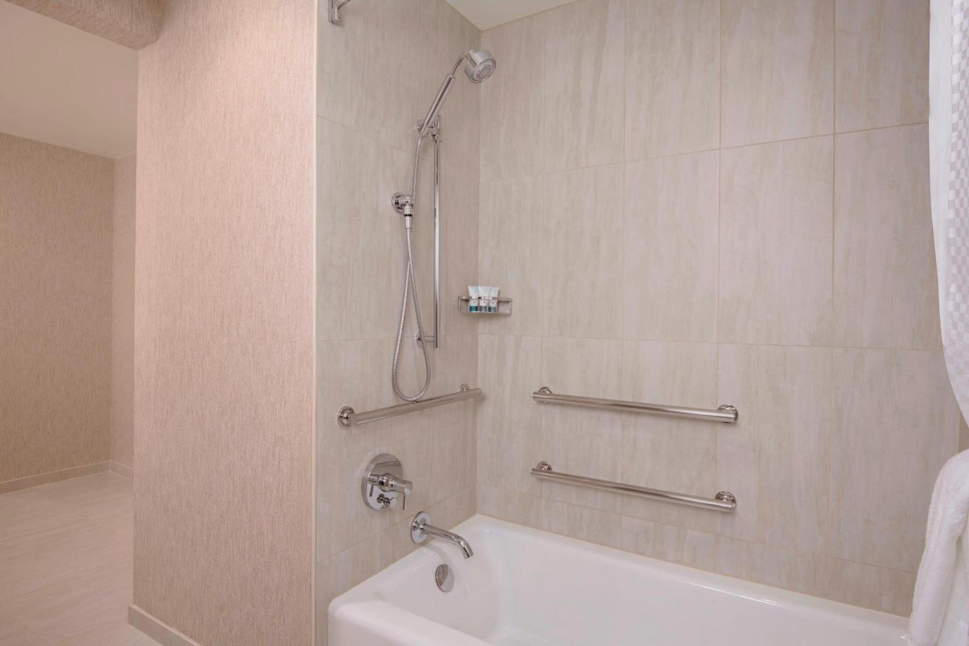 The Westin Dallas Park Central photo 12