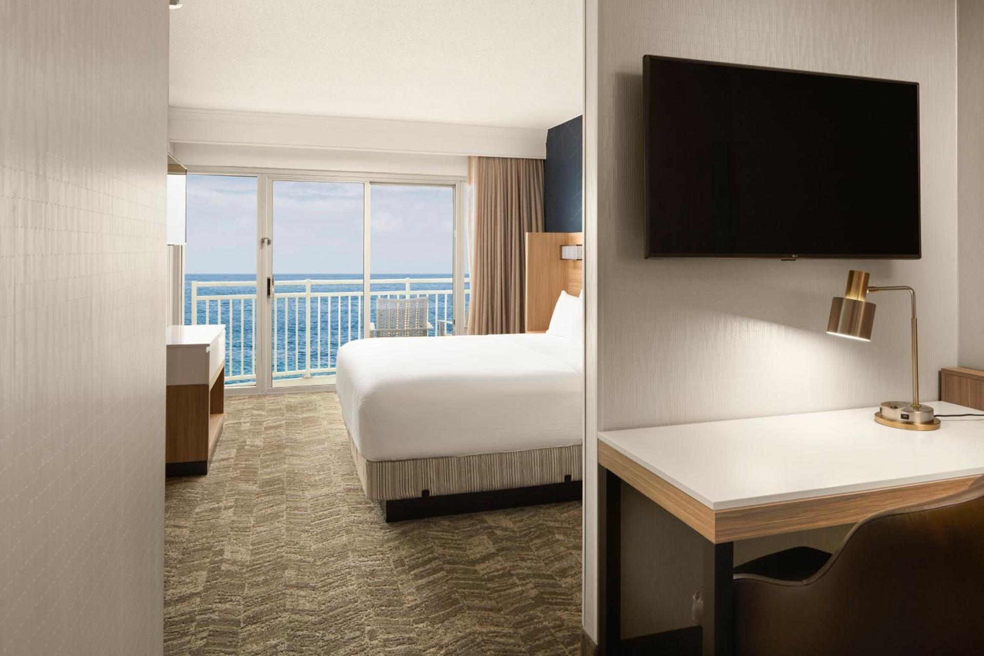 SpringHill Suites by Marriott Virginia Beach Oceanfront photo 14