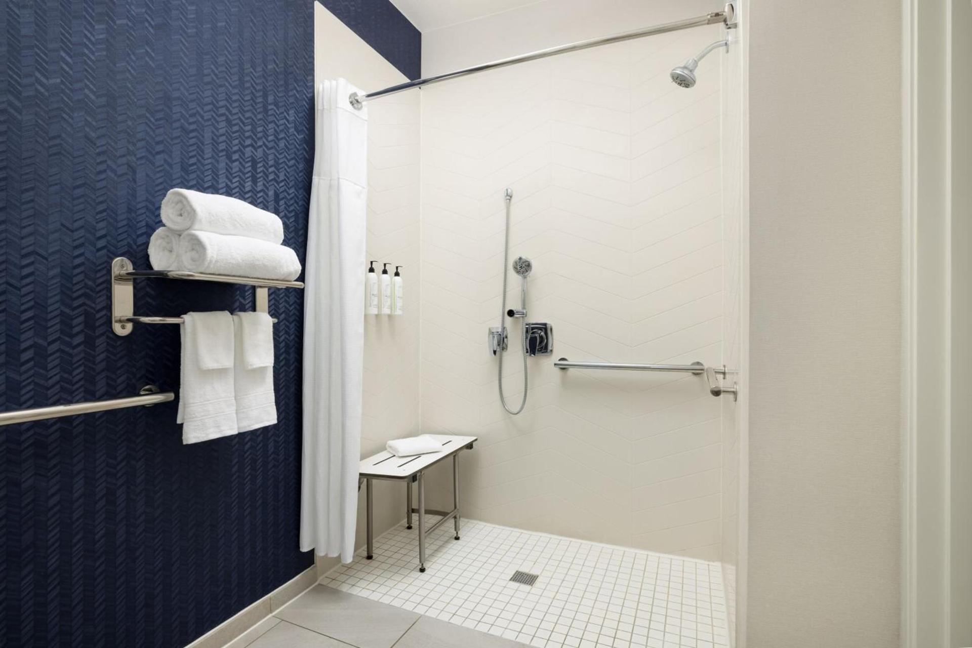 Fairfield Inn by Marriott Tracy photo 18