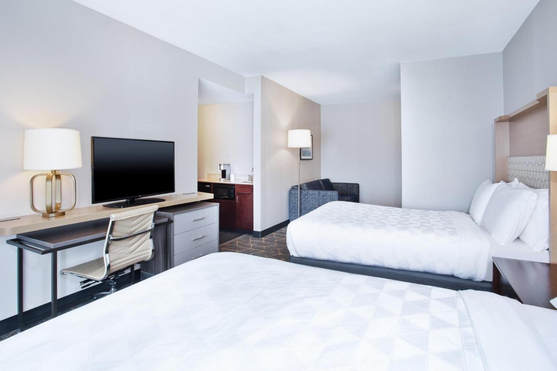 Holiday Inn Canton-Belden Village by IHG photo 41