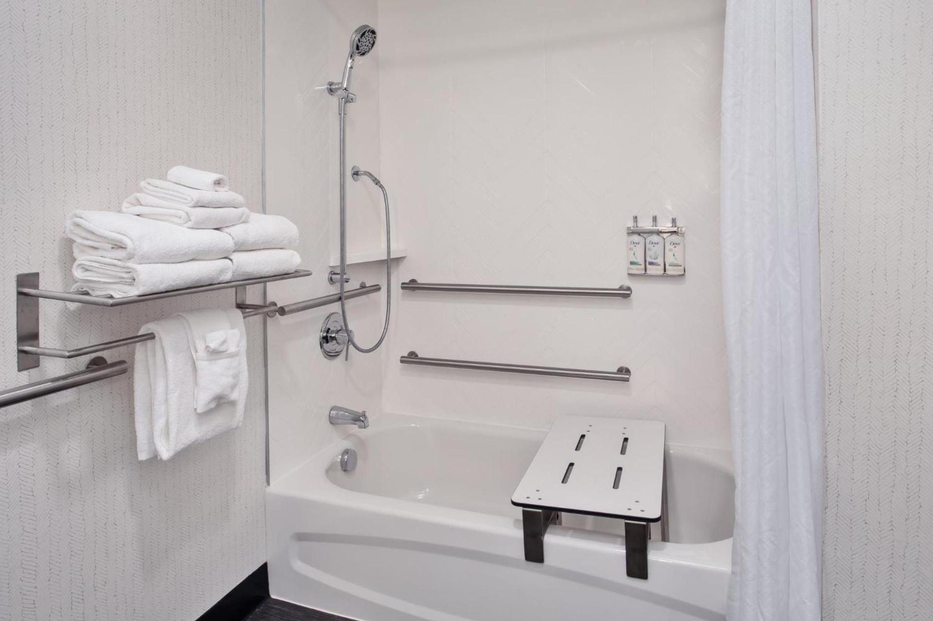 Holiday Inn Canton-Belden Village by IHG photo 57