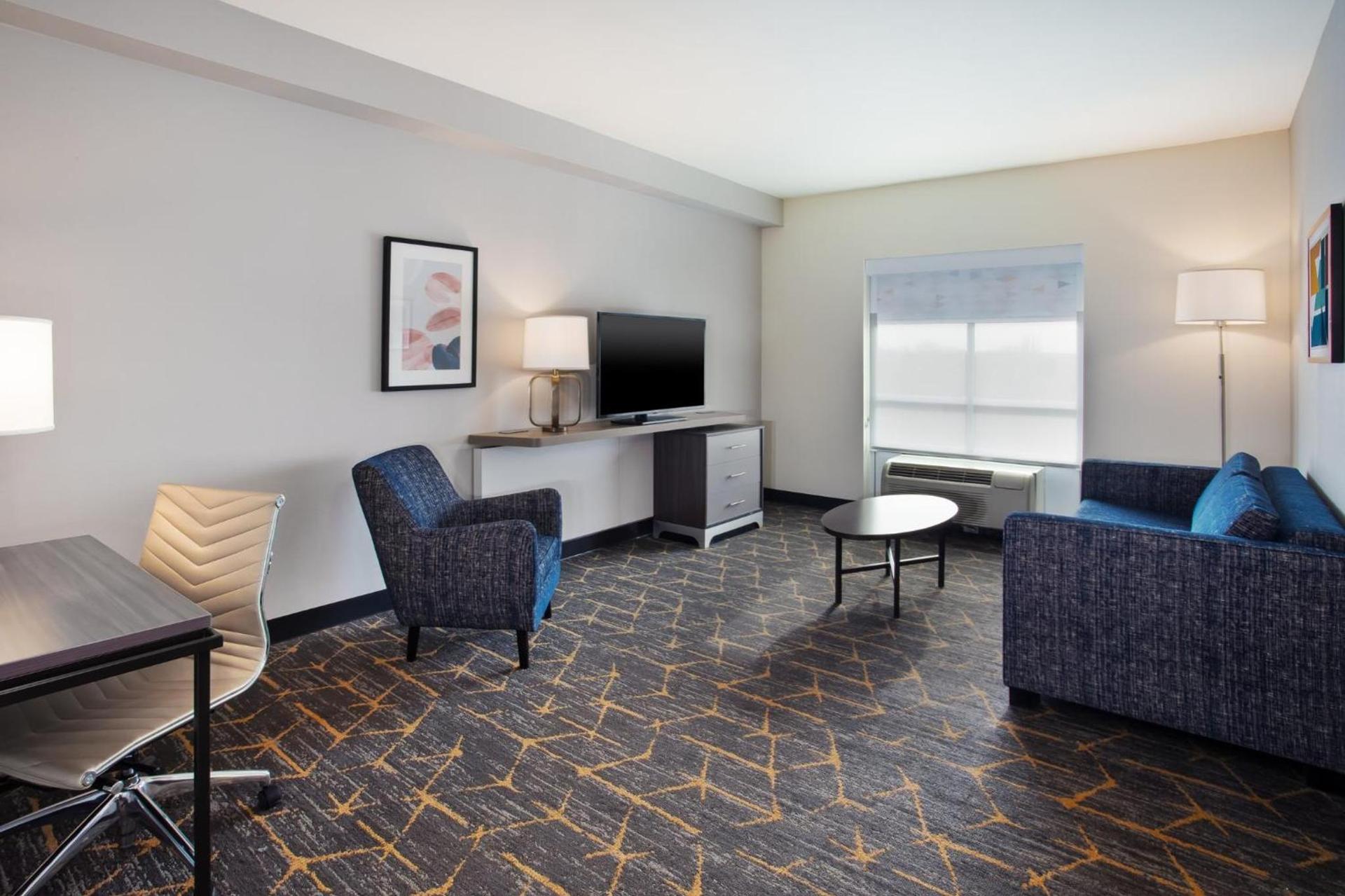 Holiday Inn Canton-Belden Village by IHG photo 59