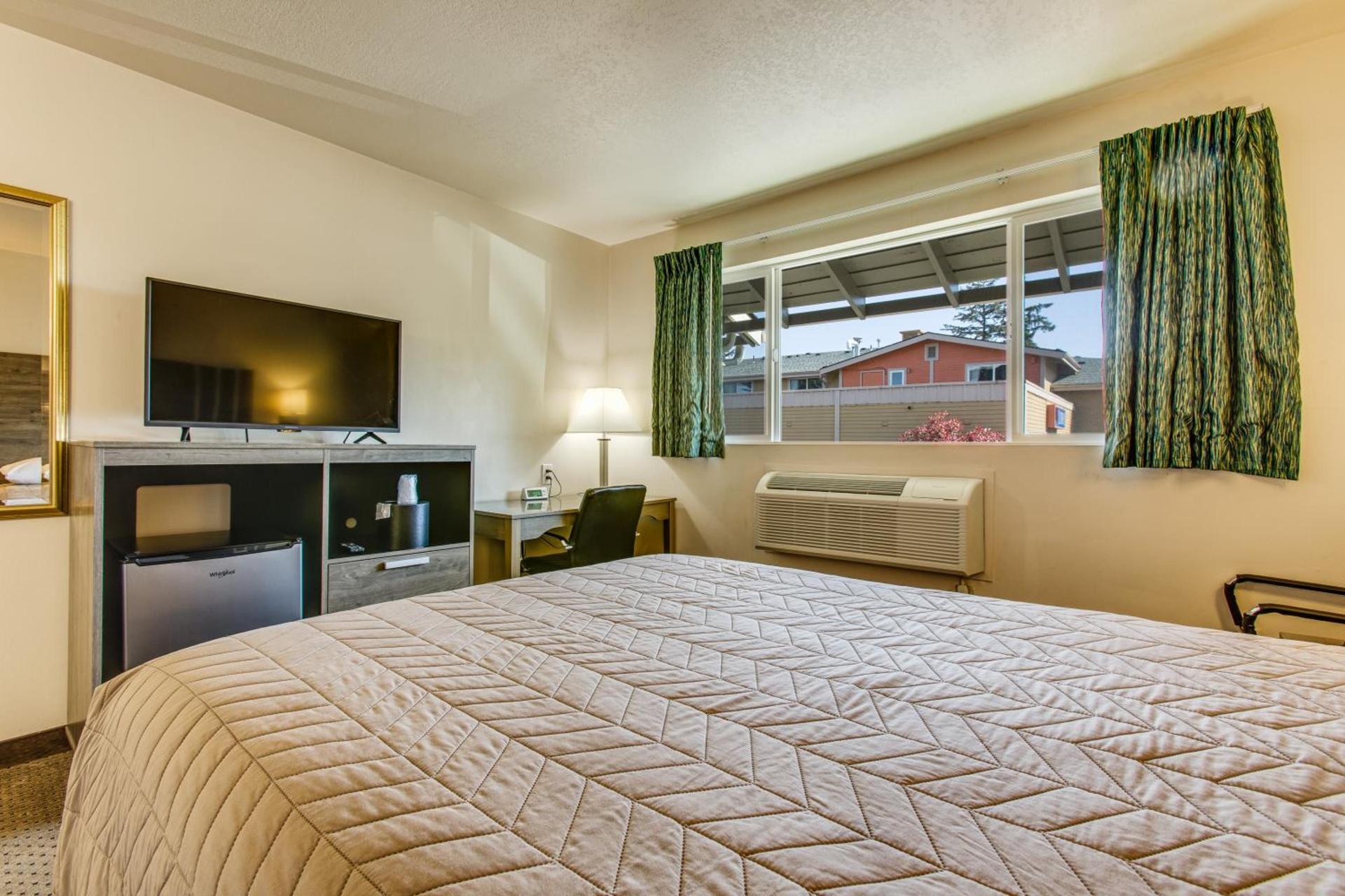 Coachman Inn photo 15
