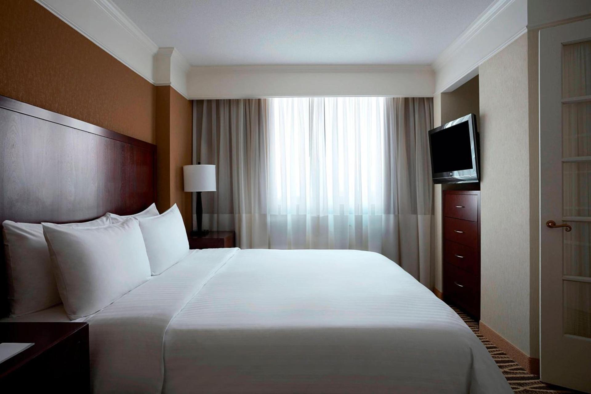 Washington Dulles Marriott Suites photo 11