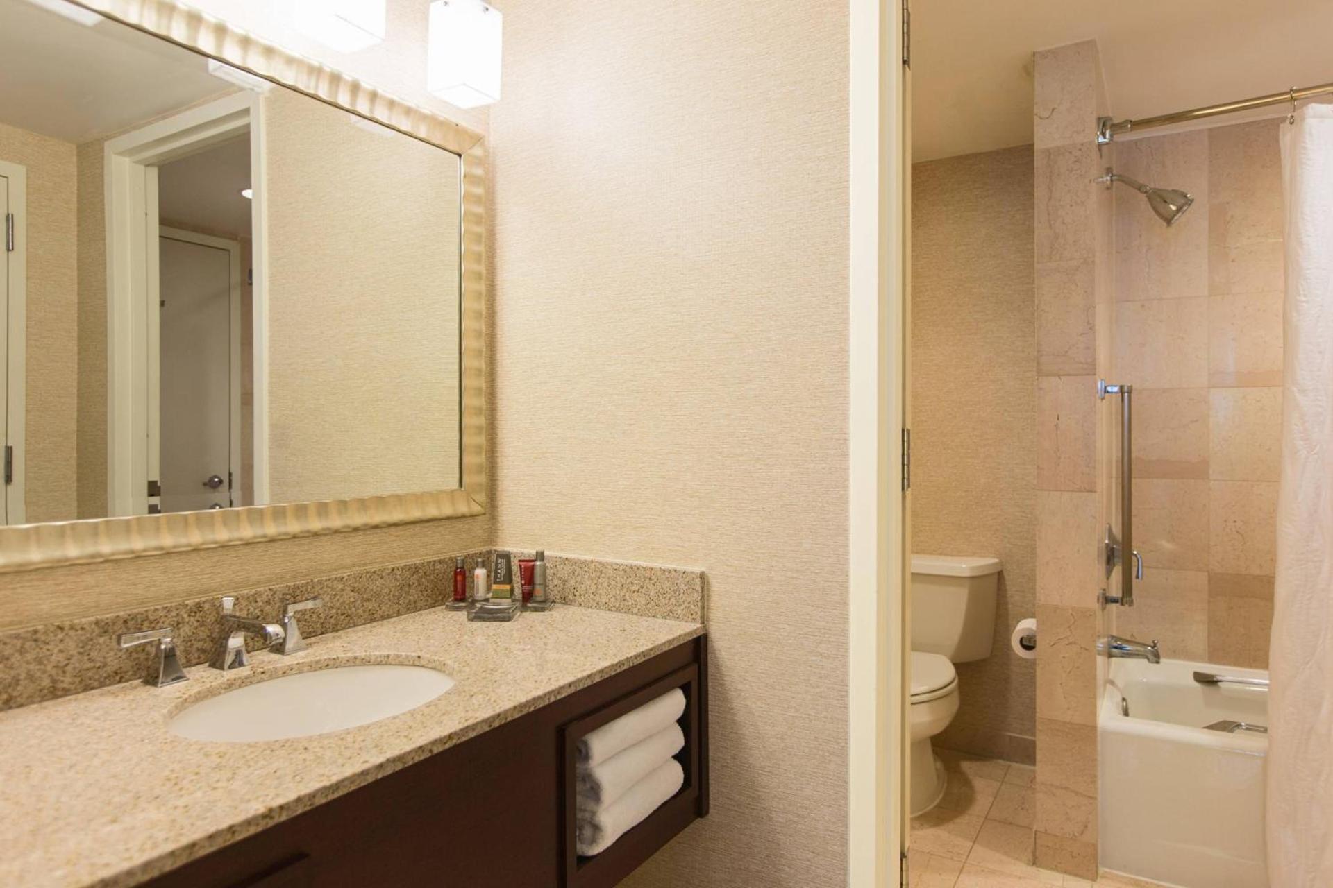 Washington Dulles Marriott Suites photo 17