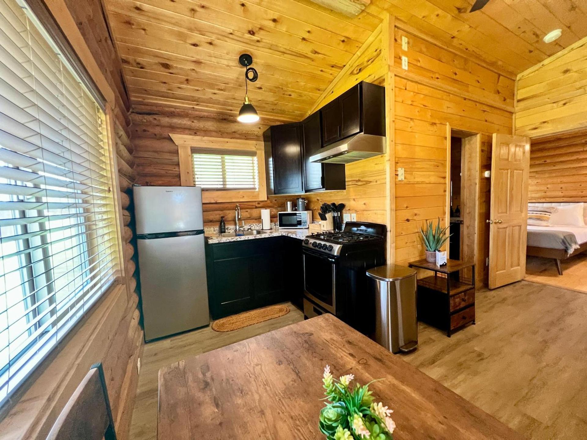 High Creek Lodge and Cabins photo 54