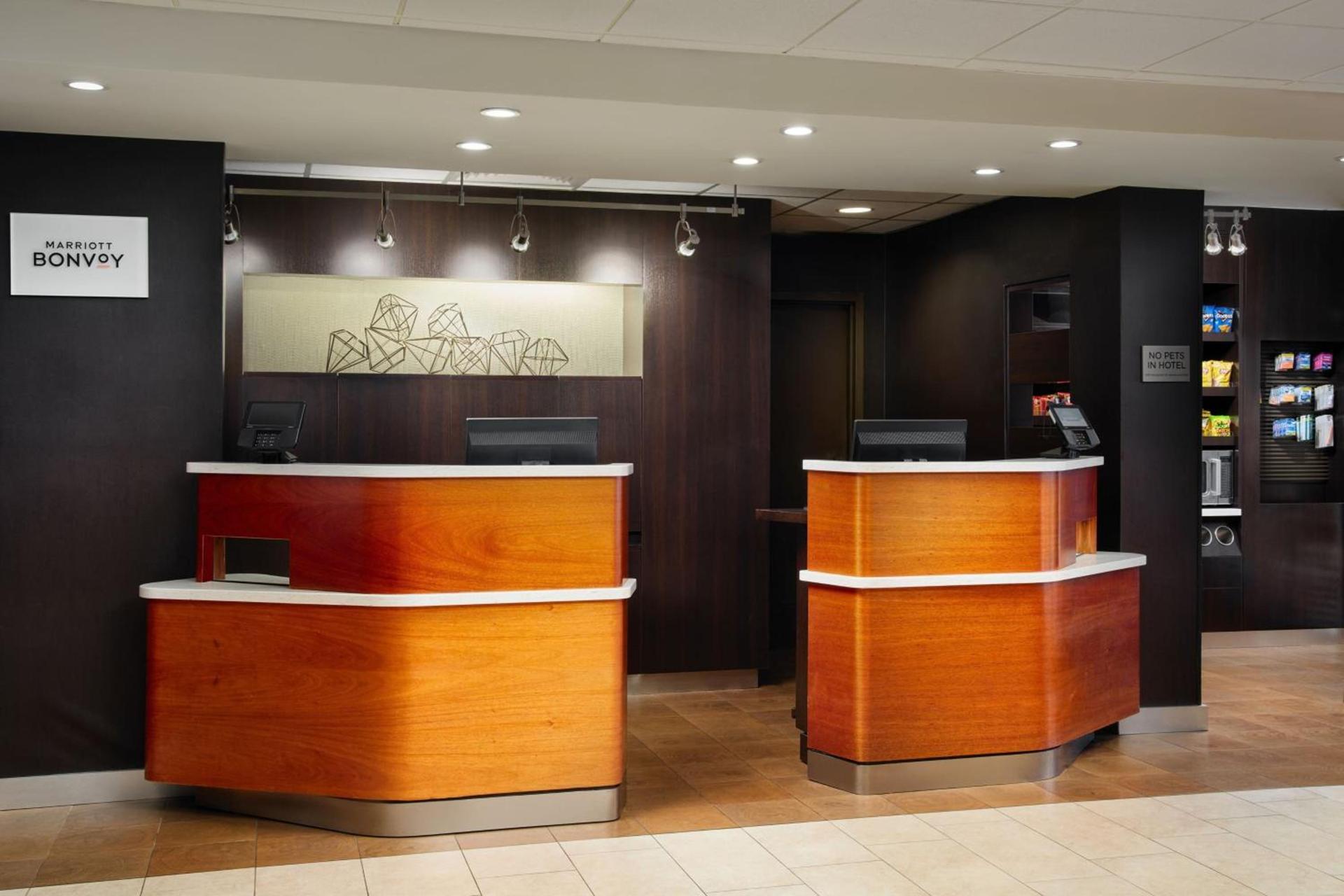 Courtyard by Marriott Scranton Montage Mountain photo 5