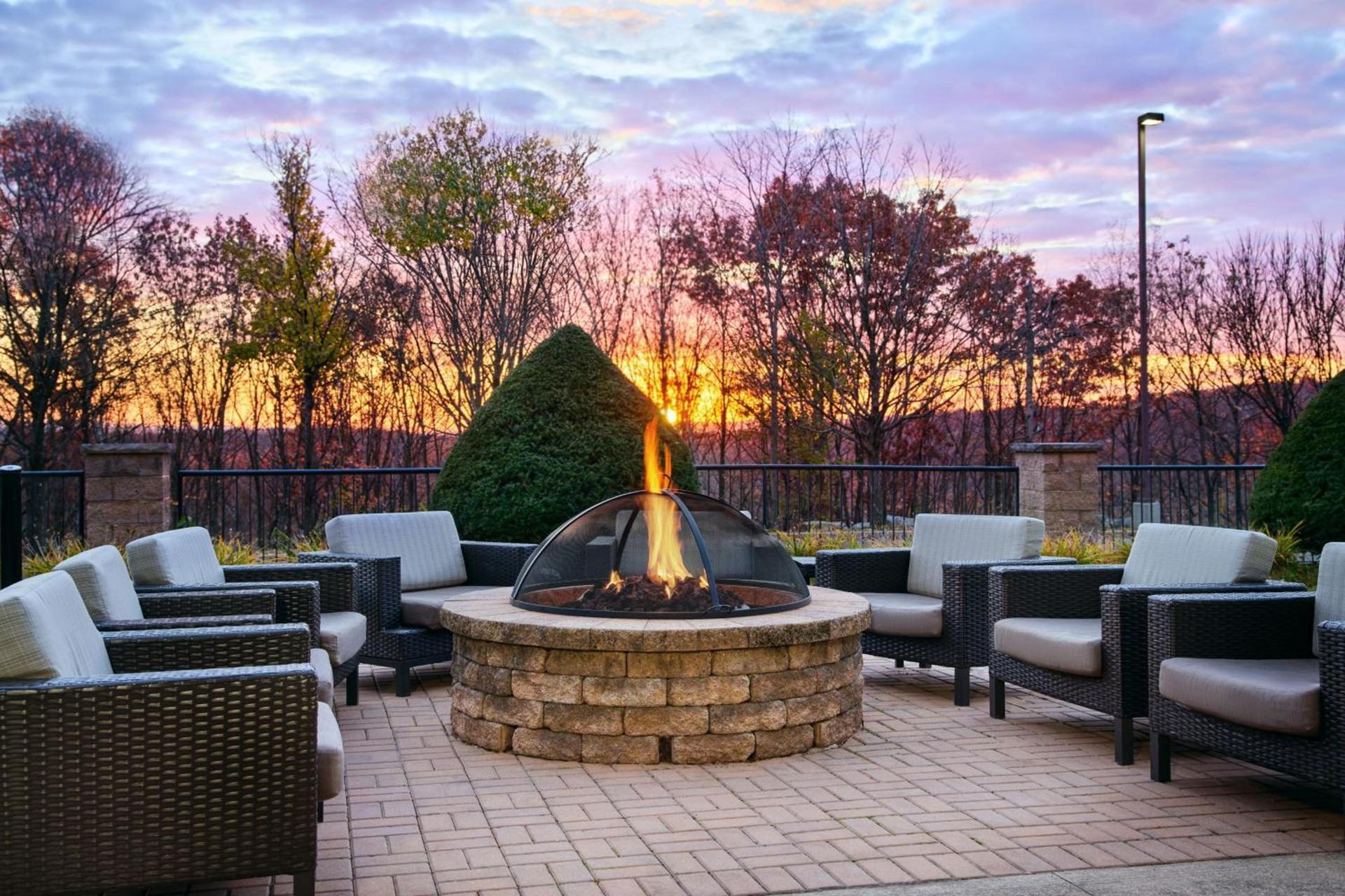 Courtyard by Marriott Scranton Montage Mountain photo 7