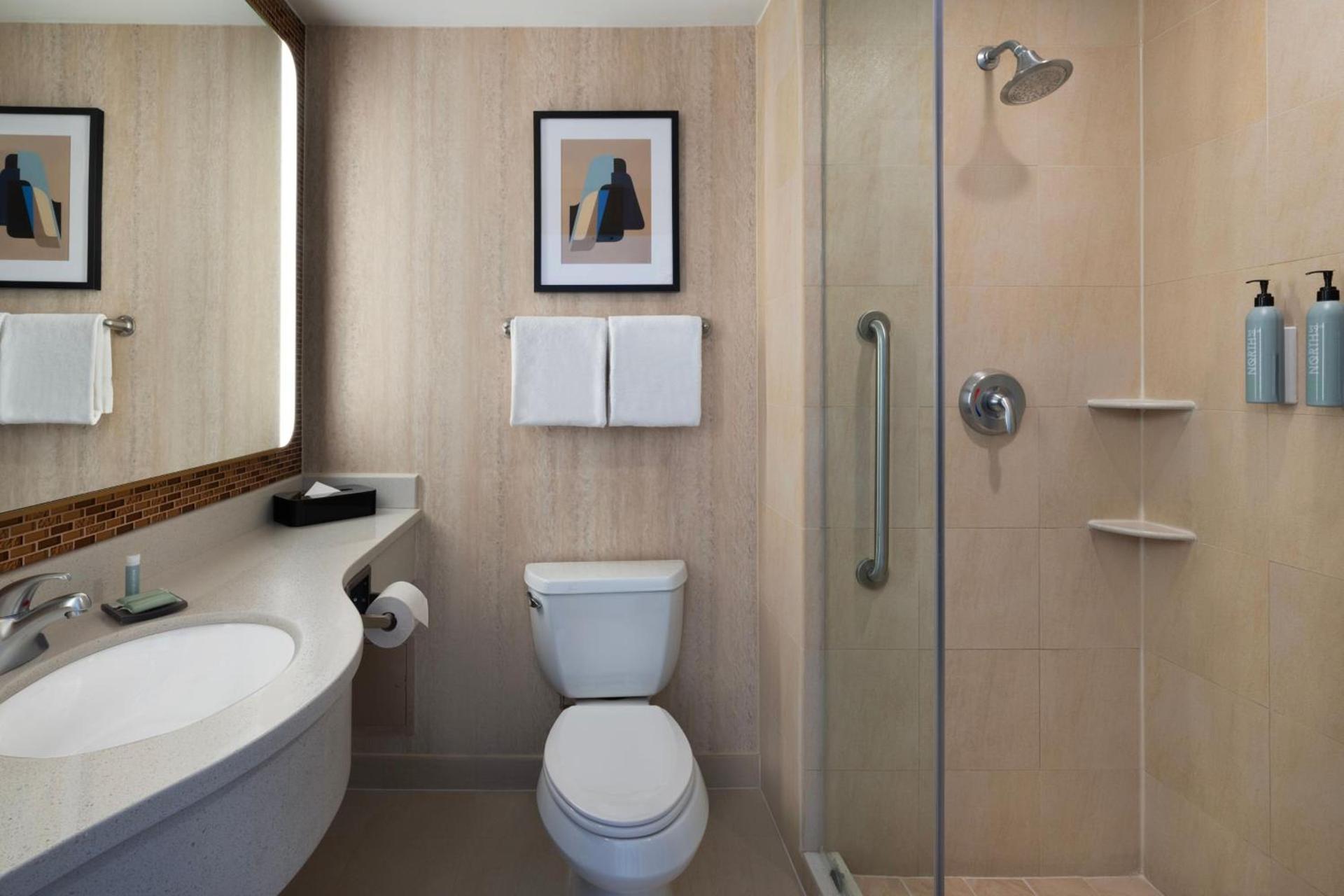 Courtyard by Marriott New York Manhattan / Soho photo 30