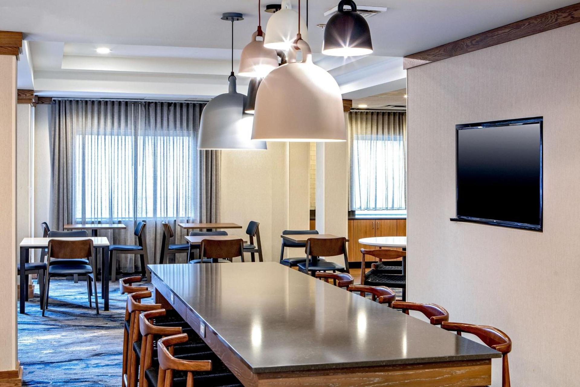 Fairfield Inn & Suites by Marriott Saratoga Malta photo 18