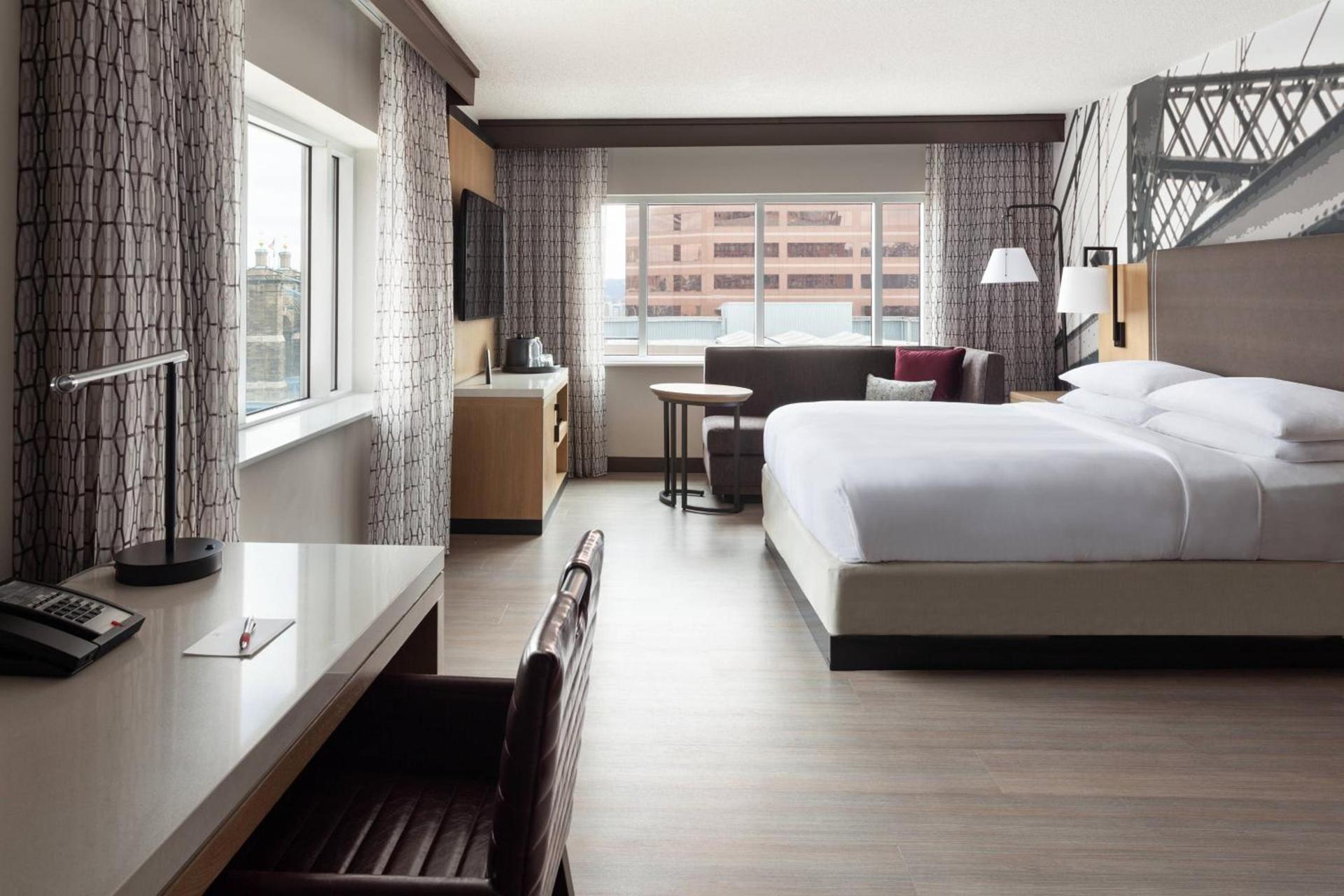 Cincinnati Marriott at RiverCenter photo 11
