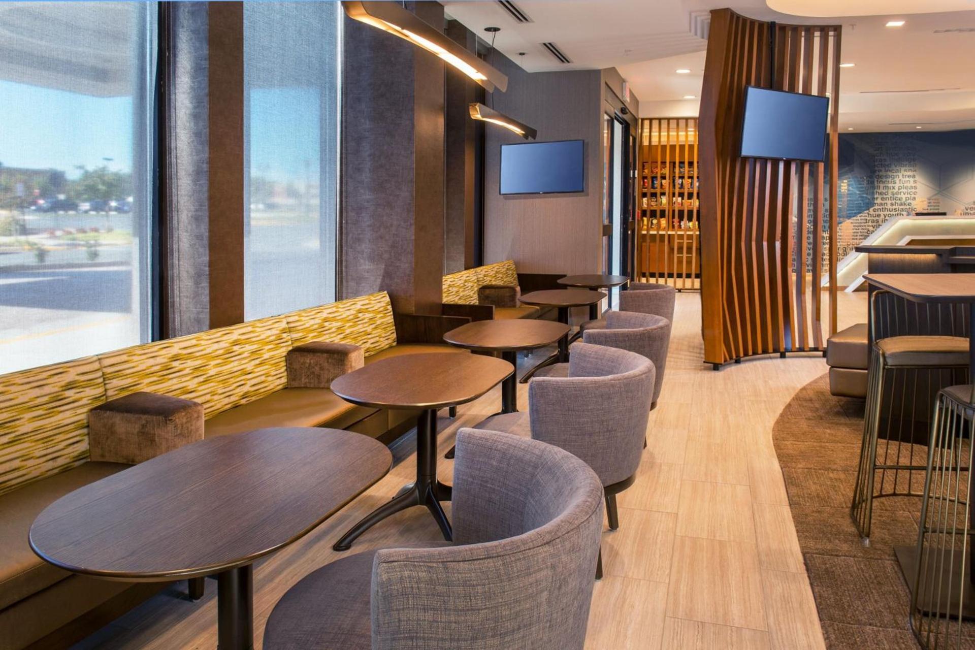 SpringHill Suites by Marriott Gainesville Haymarket photo 6