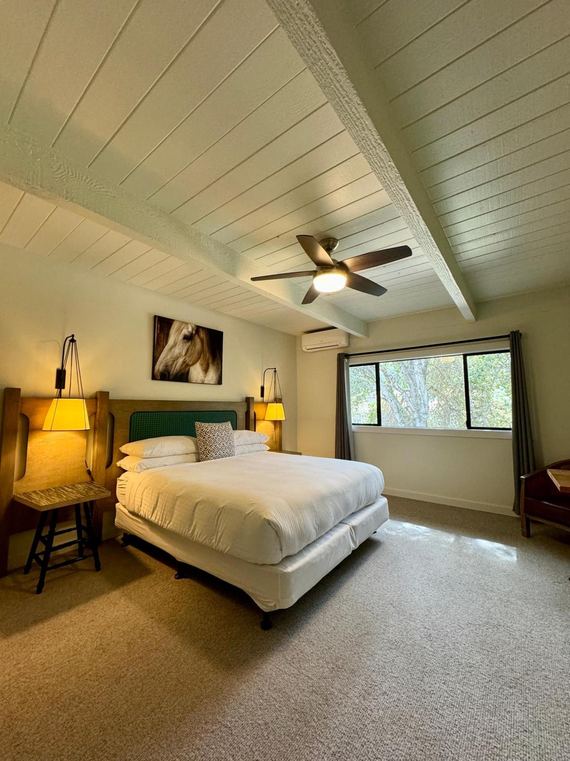 Hidden Valley Inn photo 8