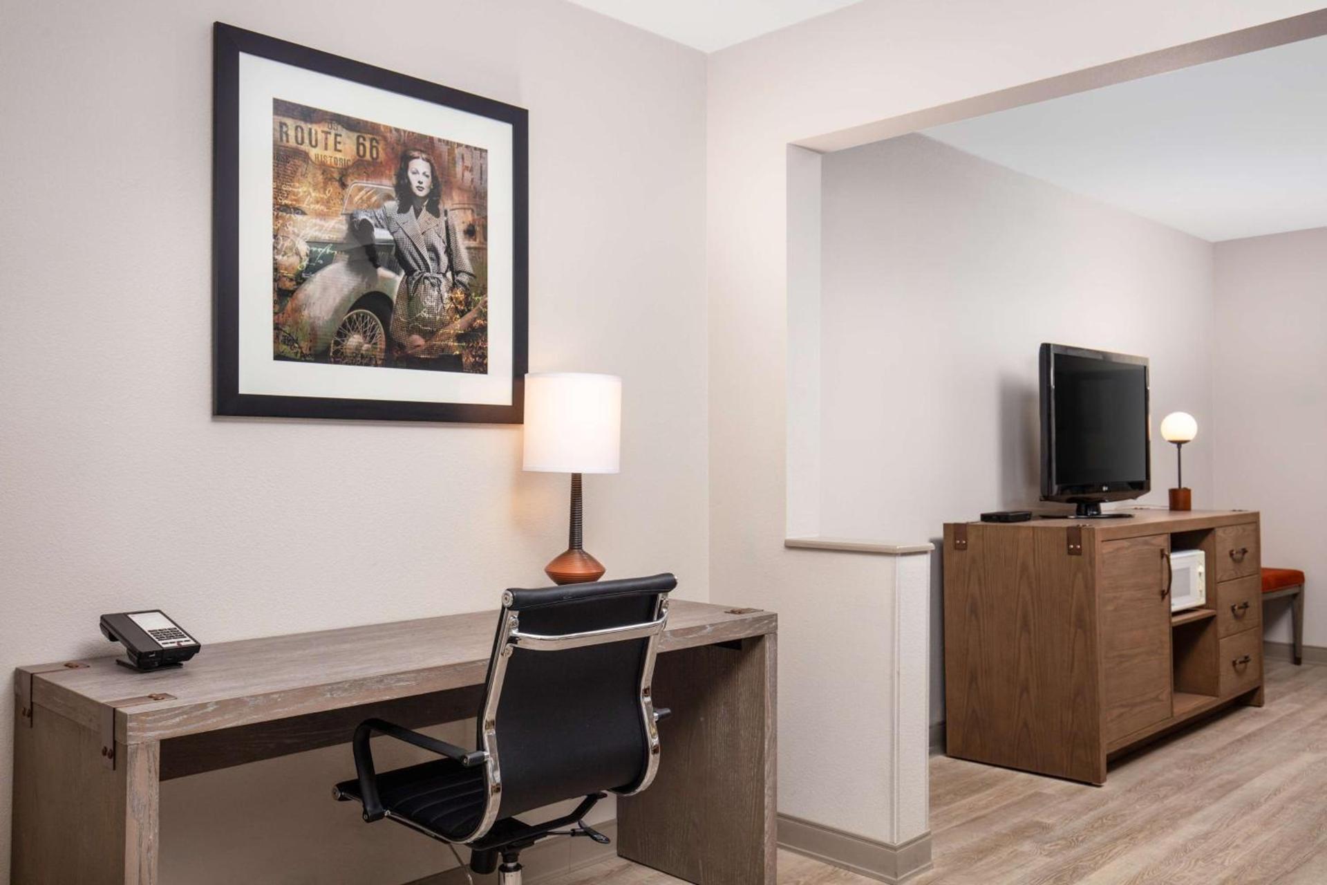 Best Western Plus King's Inn and Suites photo 9