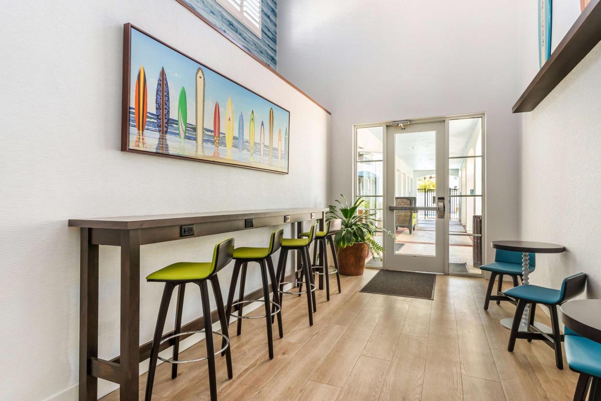 Best Western Plus Capitola By-the-Sea Inn & Suites photo 17