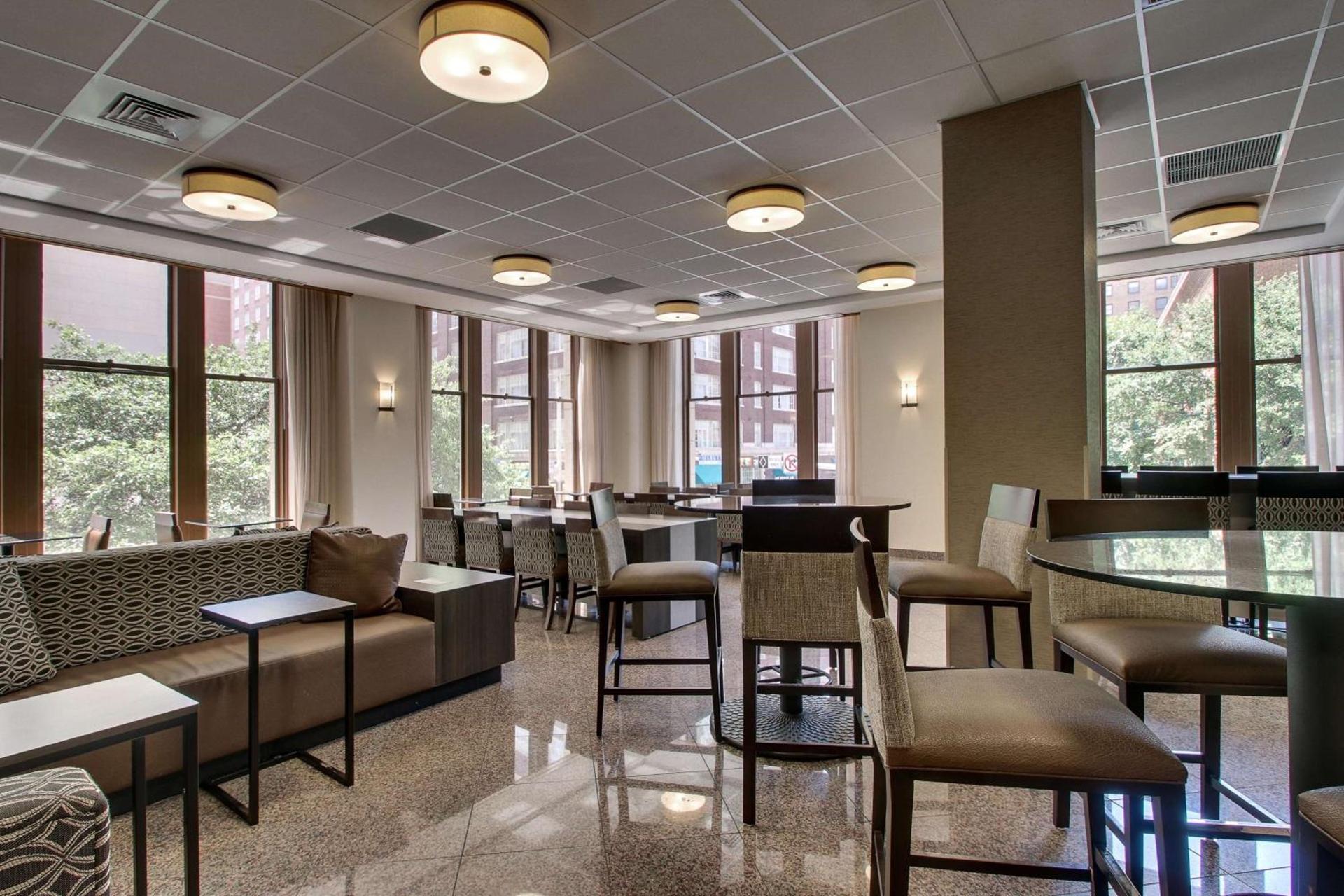 Drury Plaza Hotel San Antonio Riverwalk photo 10