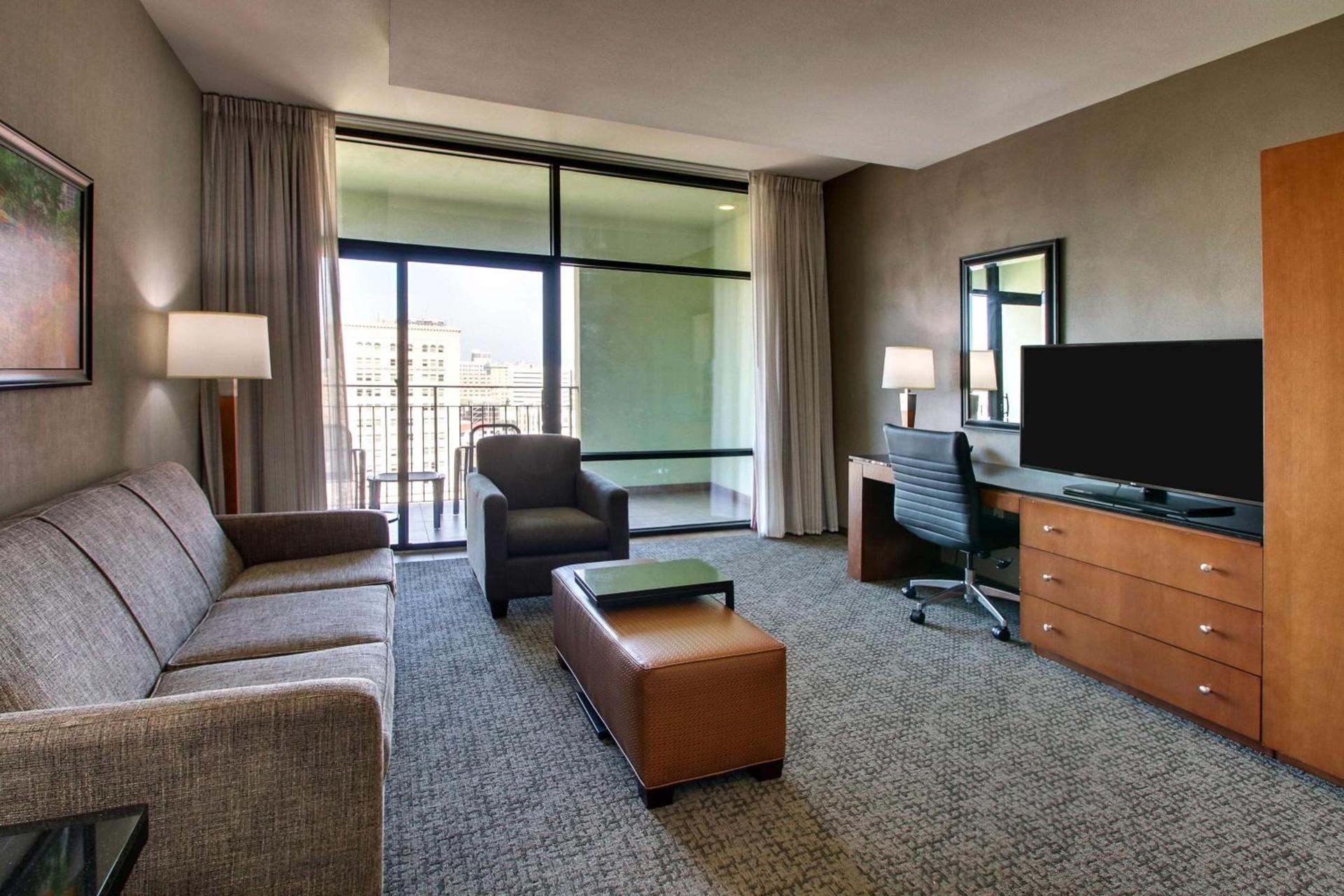 Drury Plaza Hotel San Antonio Riverwalk photo 27