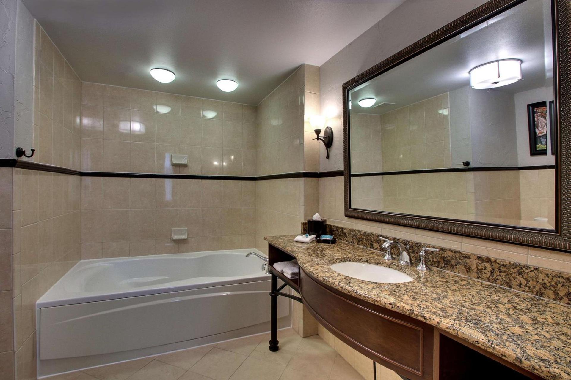 Drury Plaza Hotel San Antonio Riverwalk photo 41