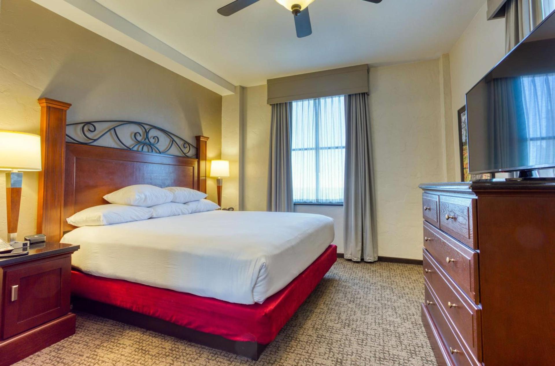 Drury Plaza Hotel San Antonio Riverwalk photo 64