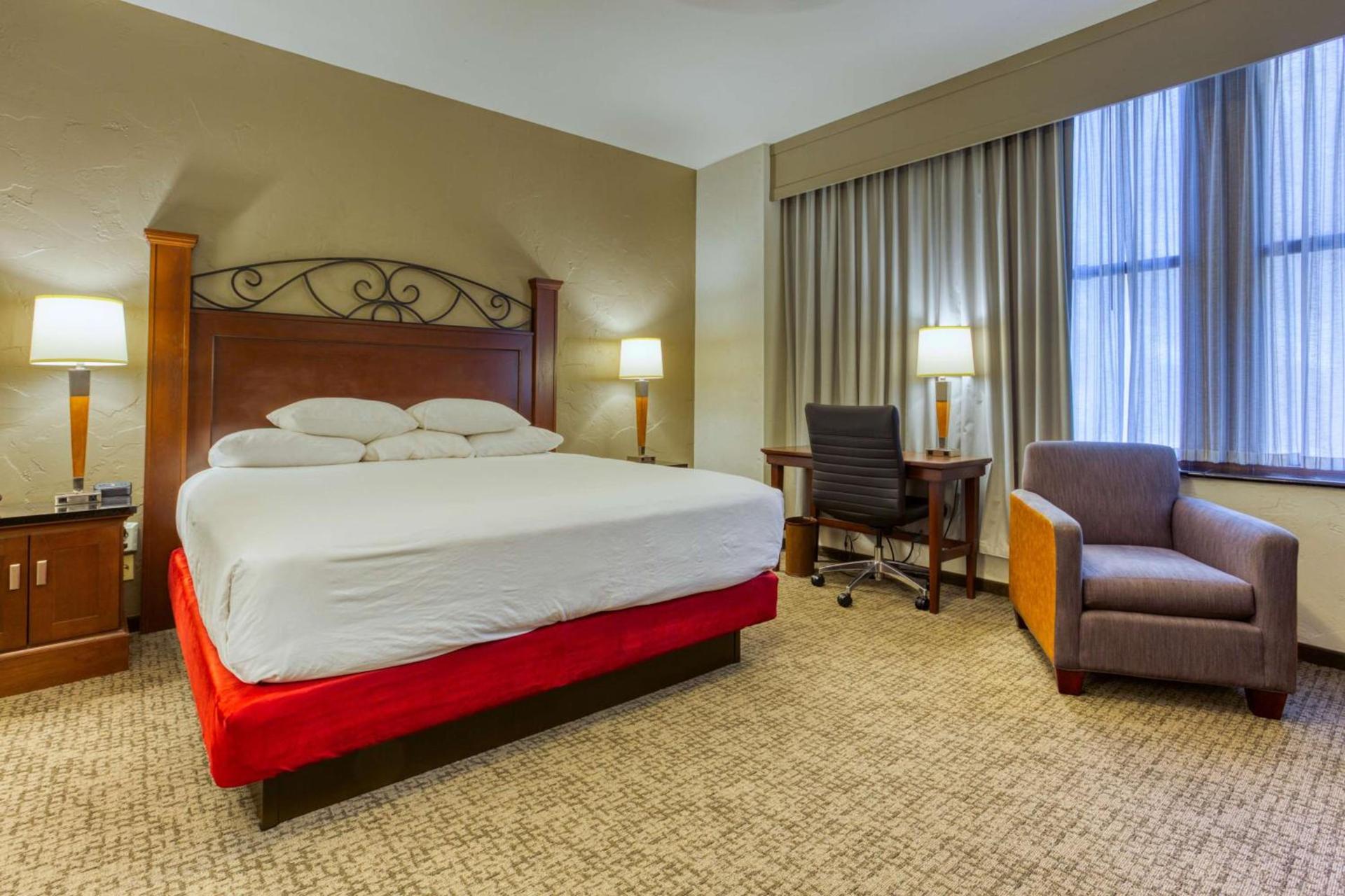 Drury Plaza Hotel San Antonio Riverwalk photo 82
