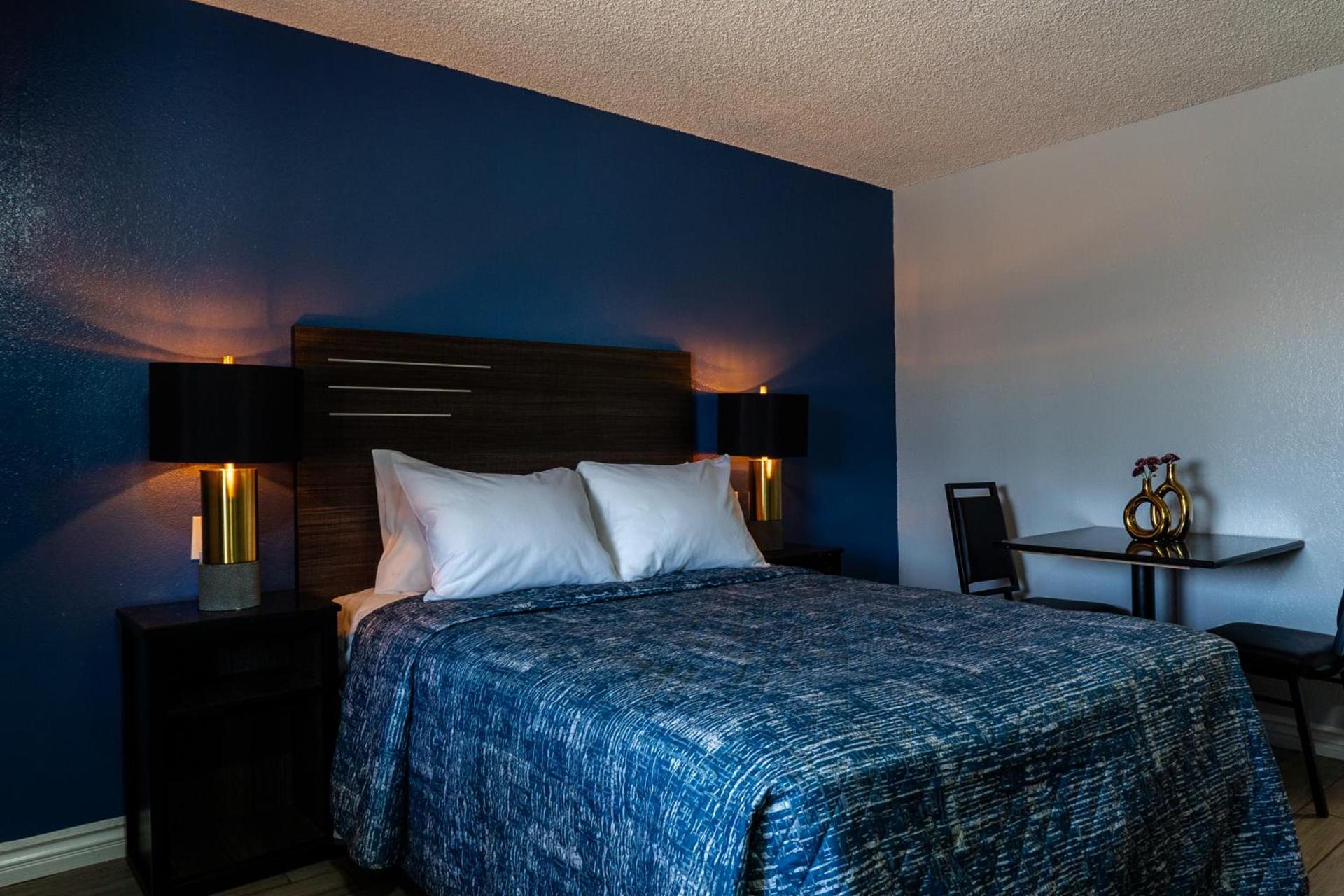Pala Motel photo 10