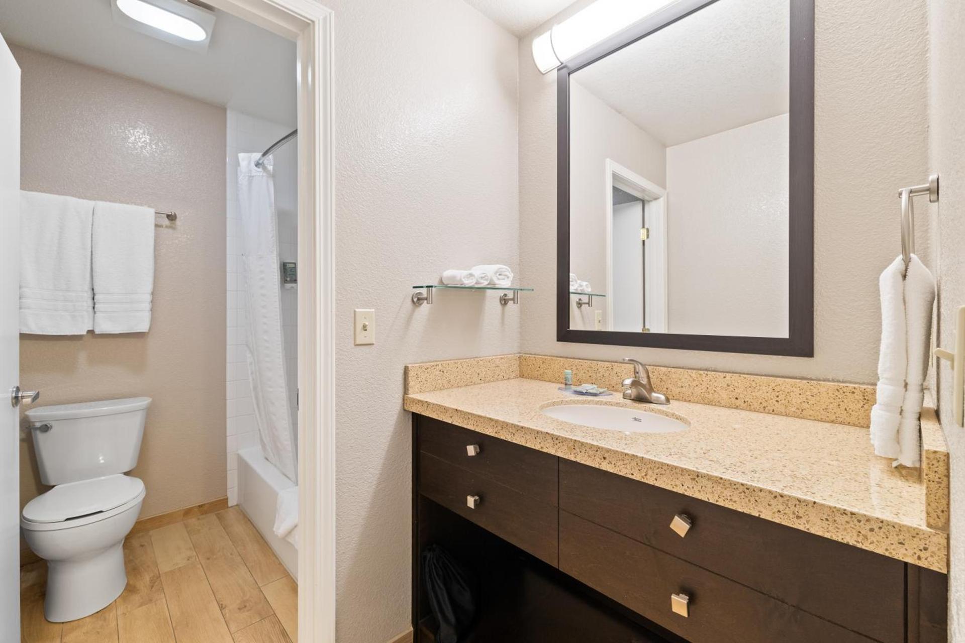 Best Western Petaluma Inn photo 49
