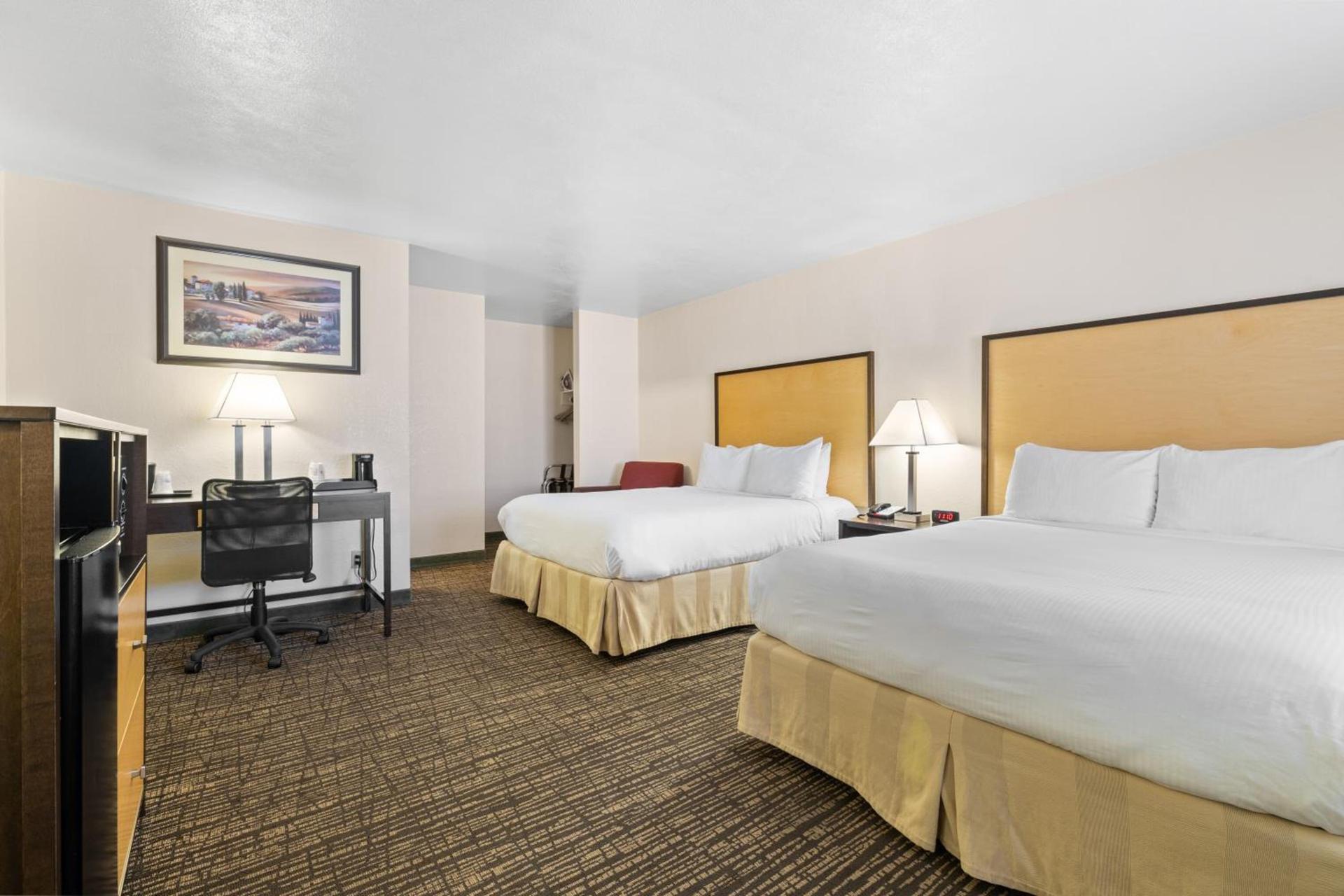 Best Western Petaluma Inn photo 55