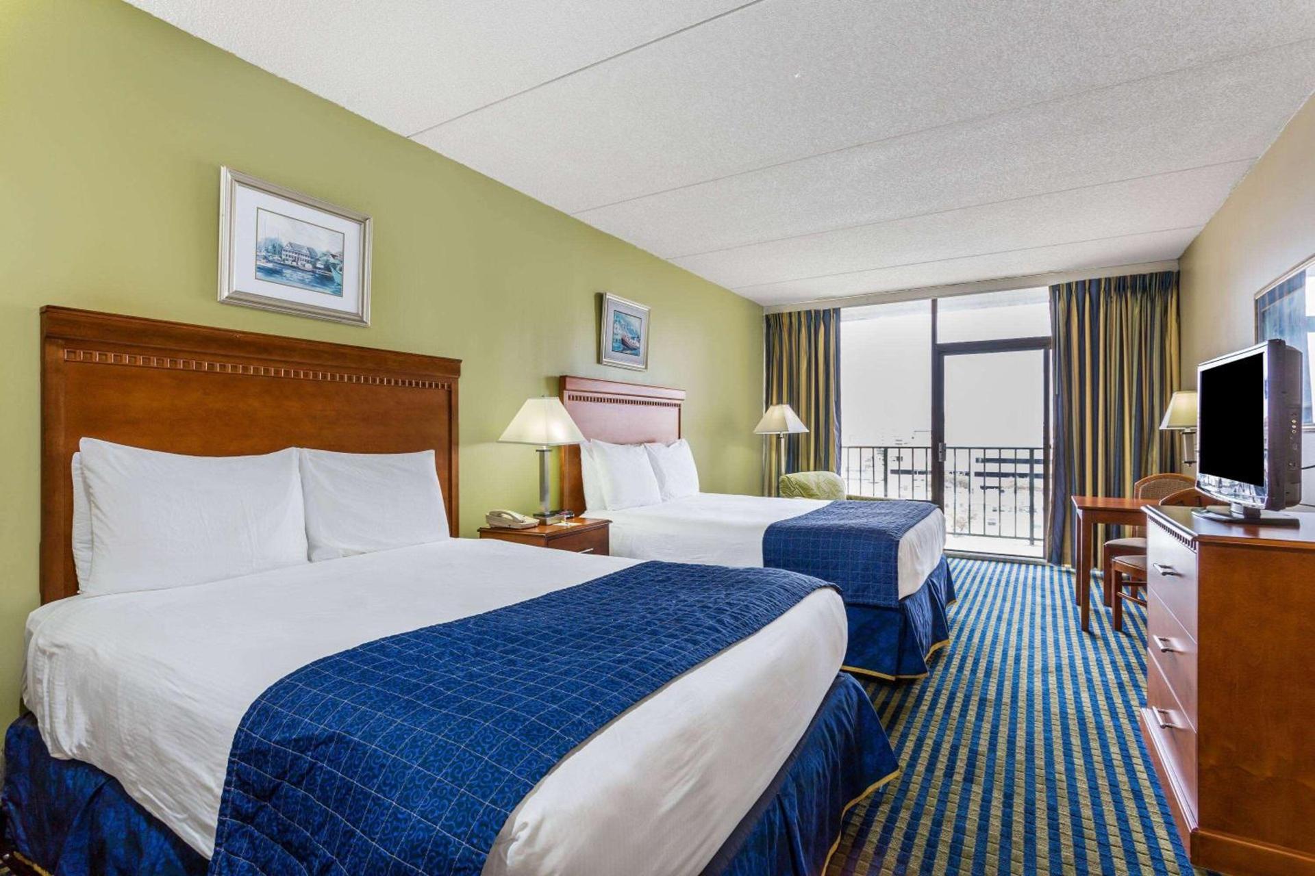 Days Inn by Wyndham Virginia Beach At The Beach photo 22