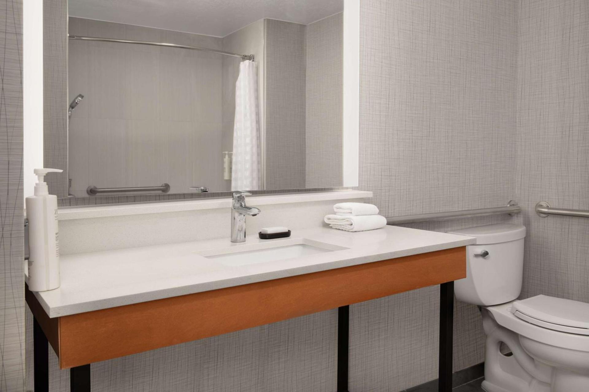 Embassy Suites La Quinta Hotel & Spa photo 48