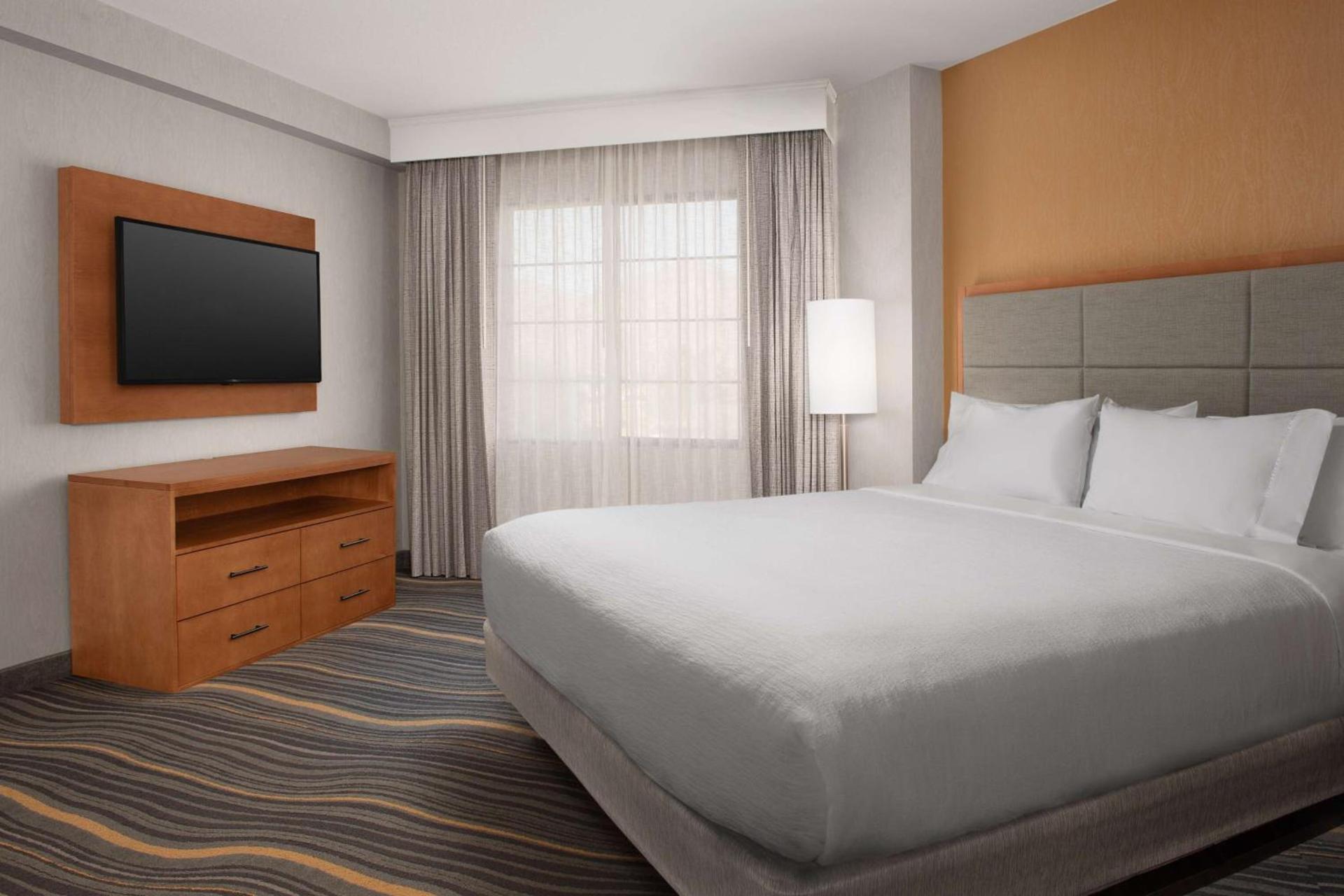 Embassy Suites La Quinta Hotel & Spa photo 51