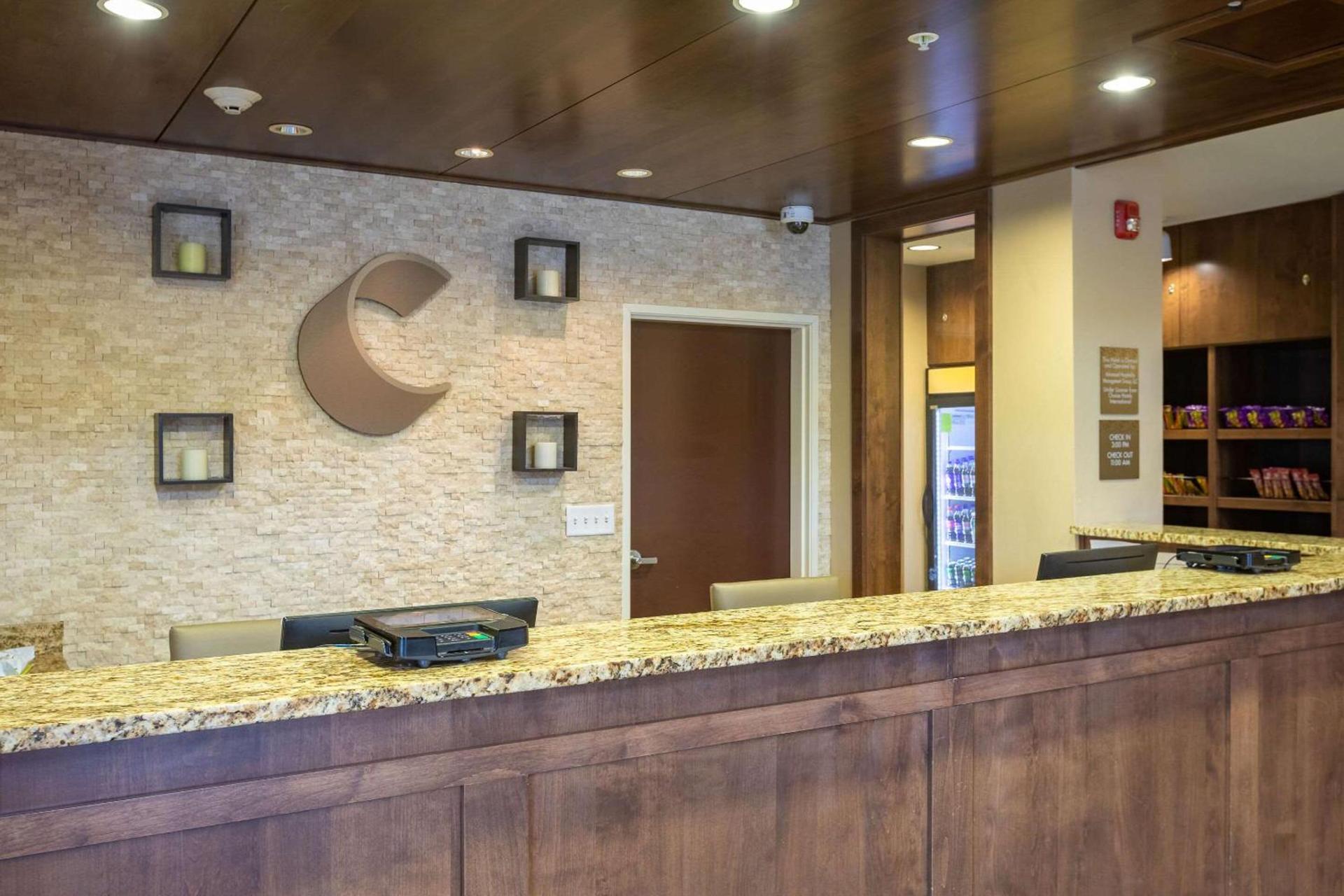 Comfort Suites Denver near Anschutz Medical Campus photo 7
