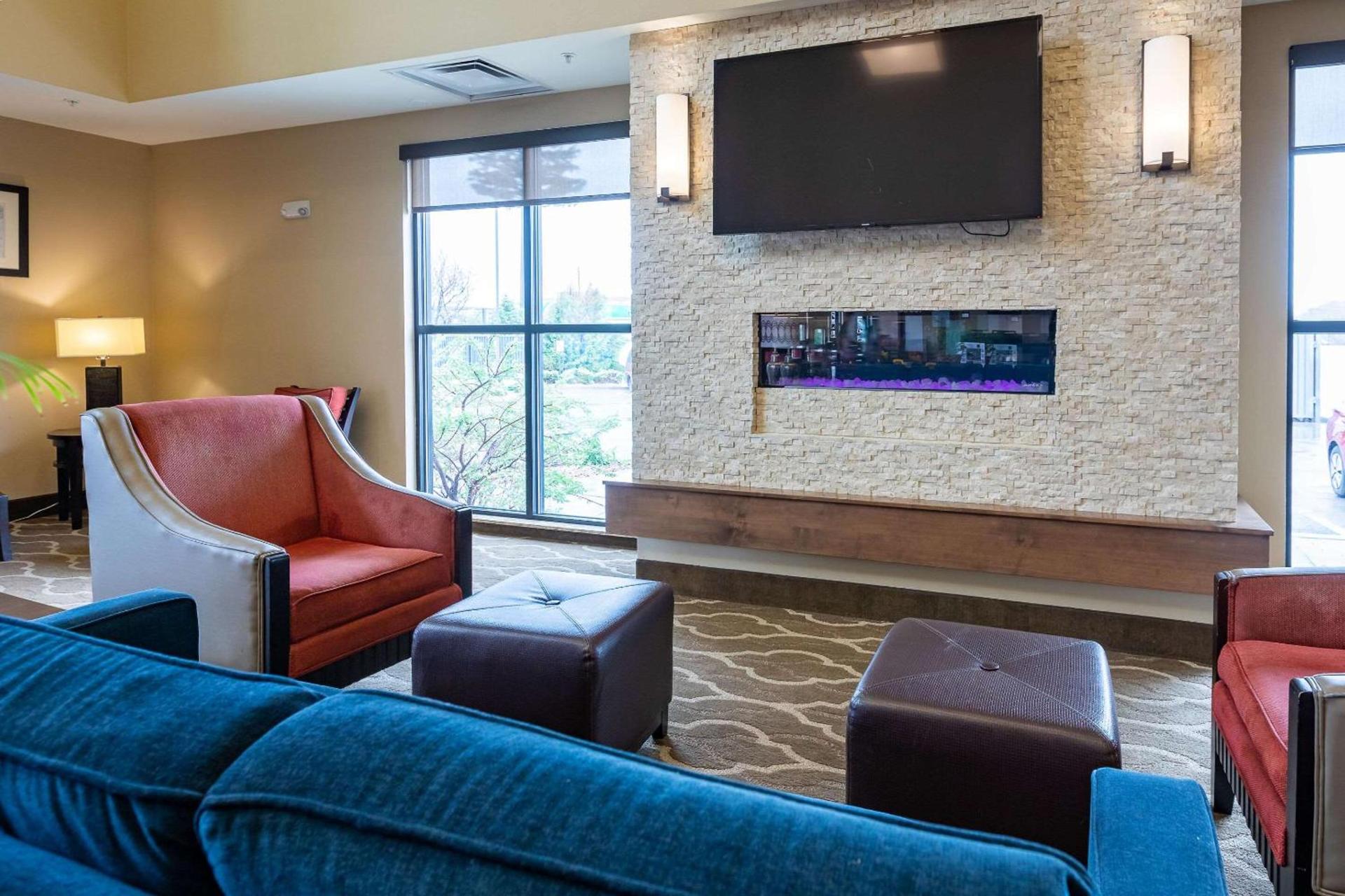 Comfort Suites Denver near Anschutz Medical Campus photo 8
