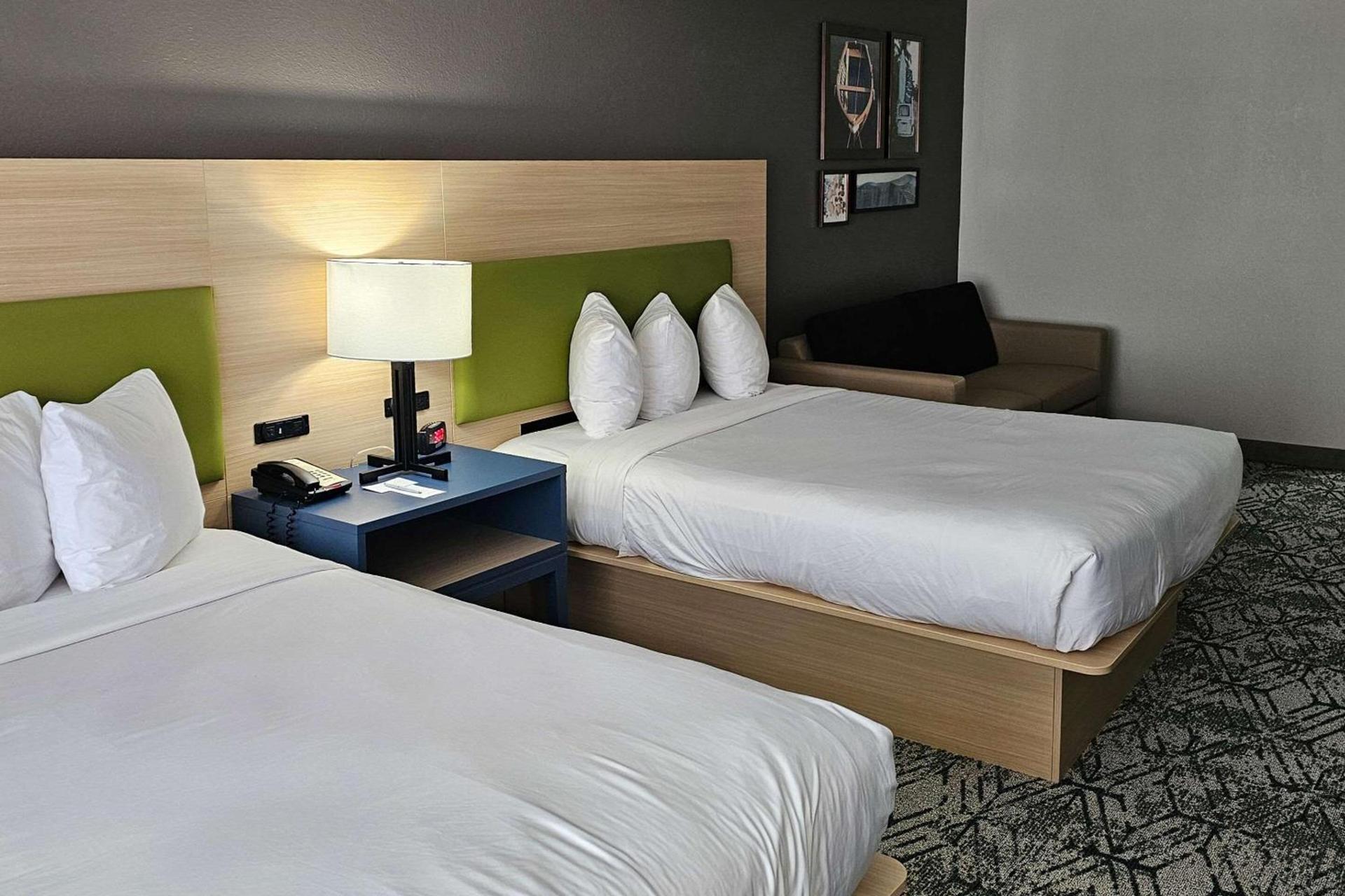 Country Inn & Suites by Radisson, Savannah I-95 North, GA photo 11