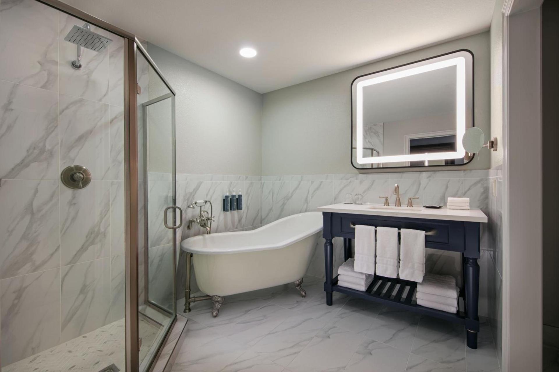 The Westin Sacramento Hotel & Marina photo 62