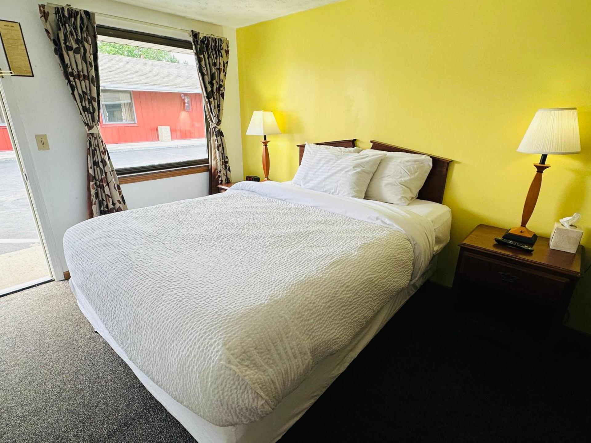 Quality Lodge - Cedar Point Area photo 17