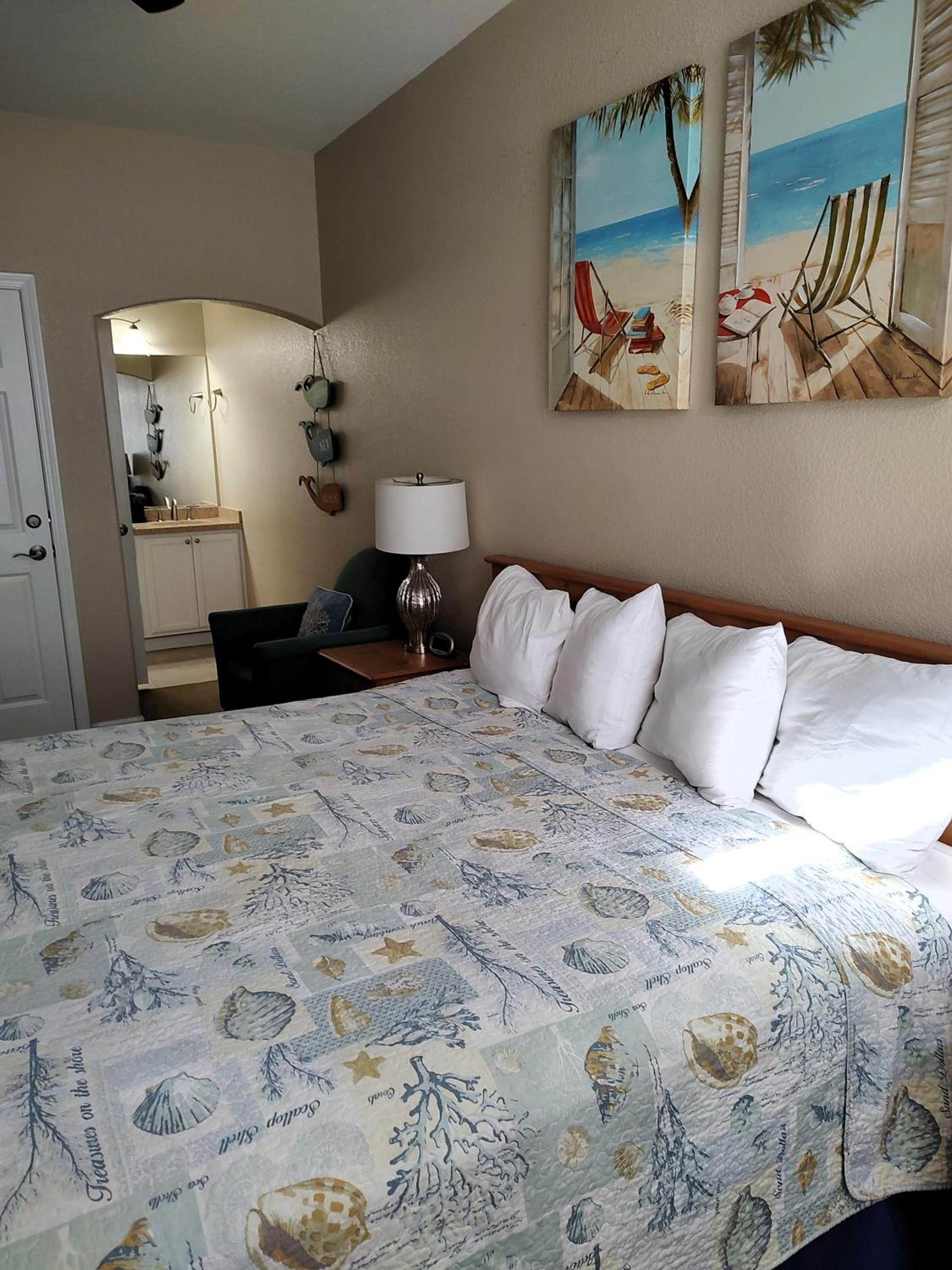 Pacific Plaza Resort photo 45